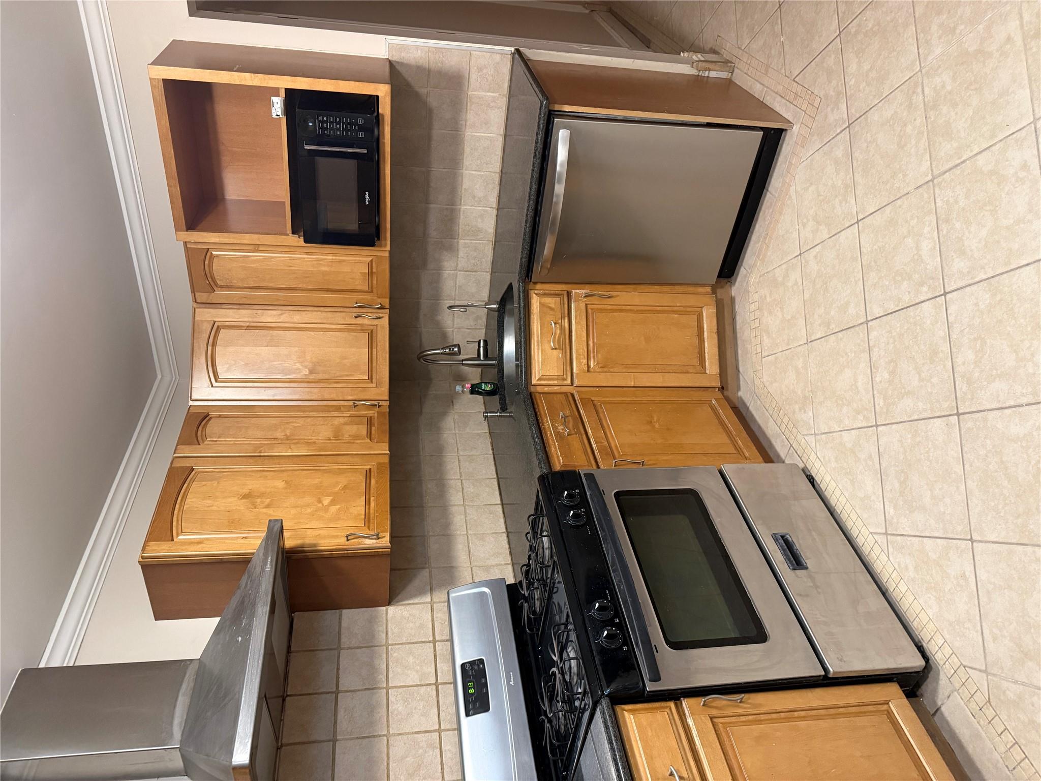 93-30 246th Street, Bellerose Terrace, NY 11001