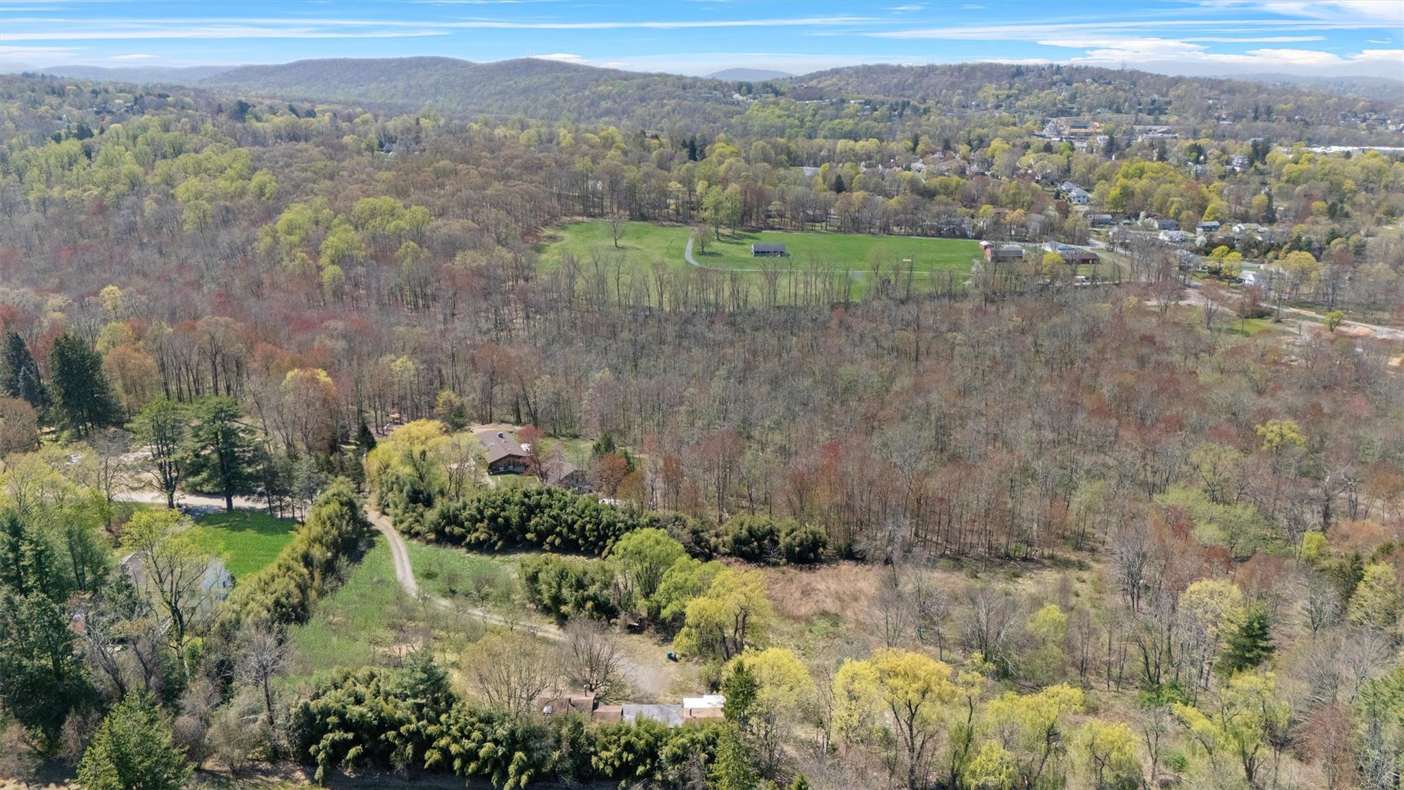 20 Sun Hill Road, Katonah, NY 10536