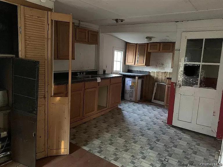 5 Foordmore Road, Kerhonkson, NY 12446