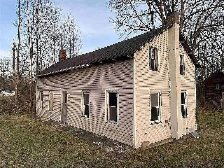 5 Foordmore Road, Kerhonkson, NY 12446
