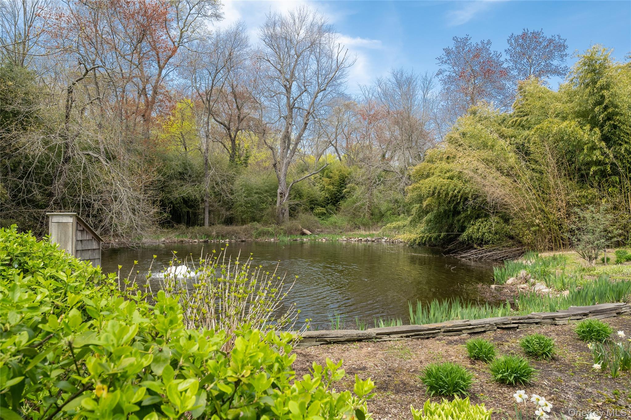 11 Morgan Lane, Locust Valley, NY 11560