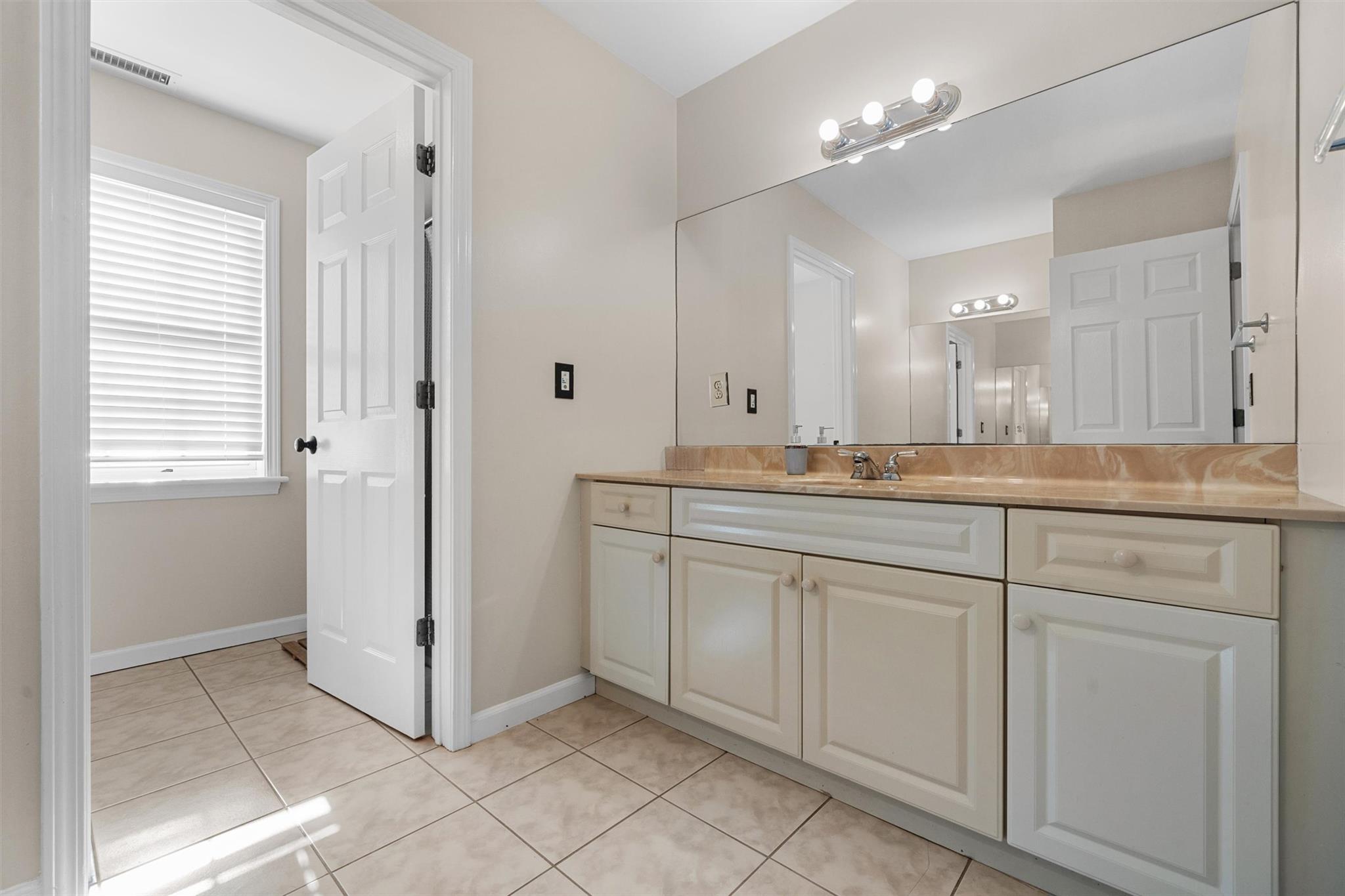 6 Fountayne Court, Washingtonville, NY 10992