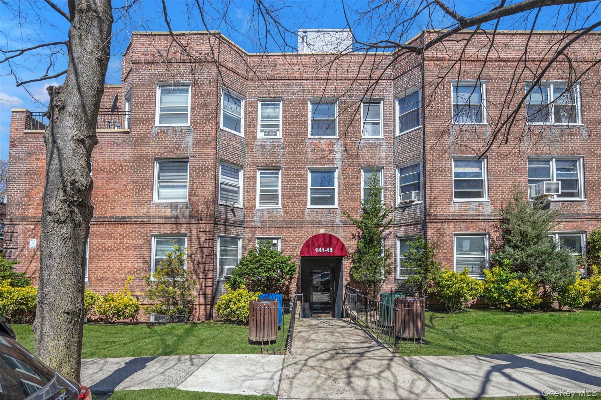 141-45 78th Road # 3A, Kew Garden Hills, NY 11367