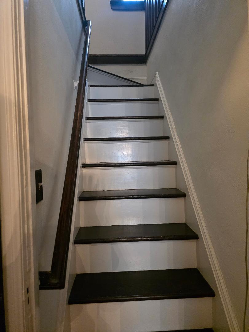 1041 Russell Street, Franklin Square, NY 11010