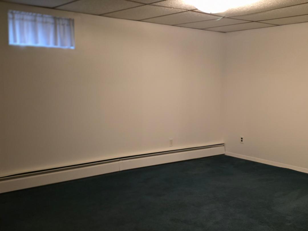 1041 Russell Street, Franklin Square, NY 11010