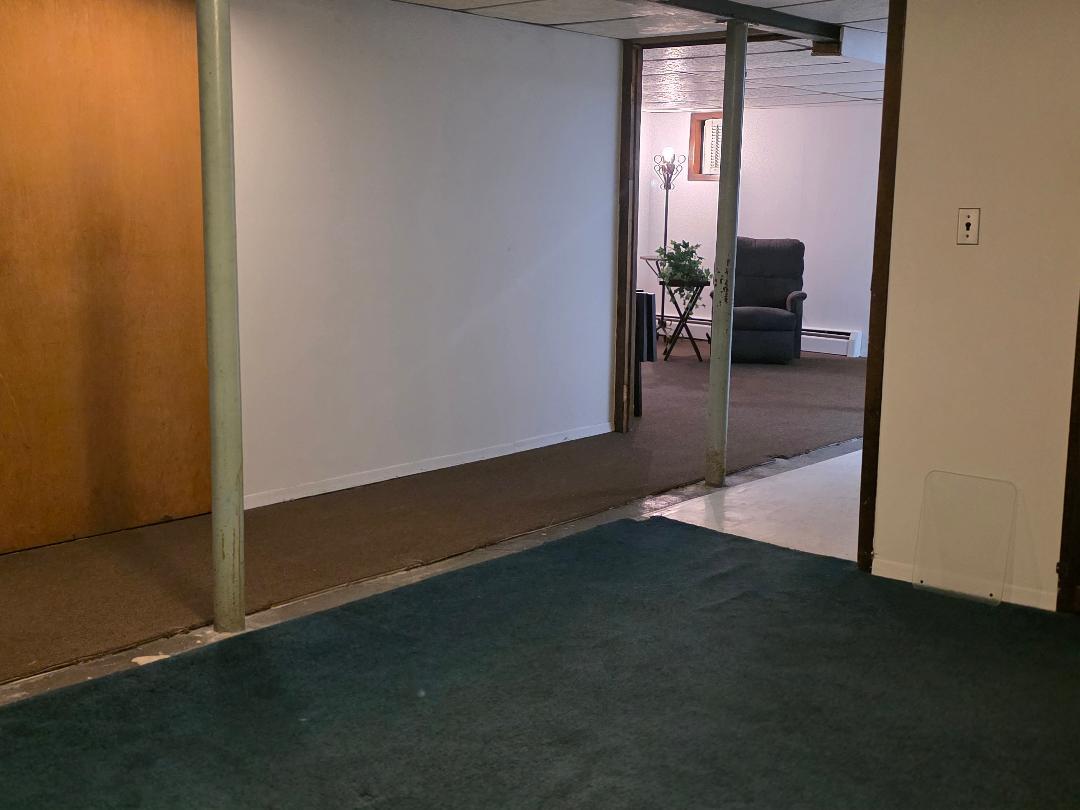 1041 Russell Street, Franklin Square, NY 11010