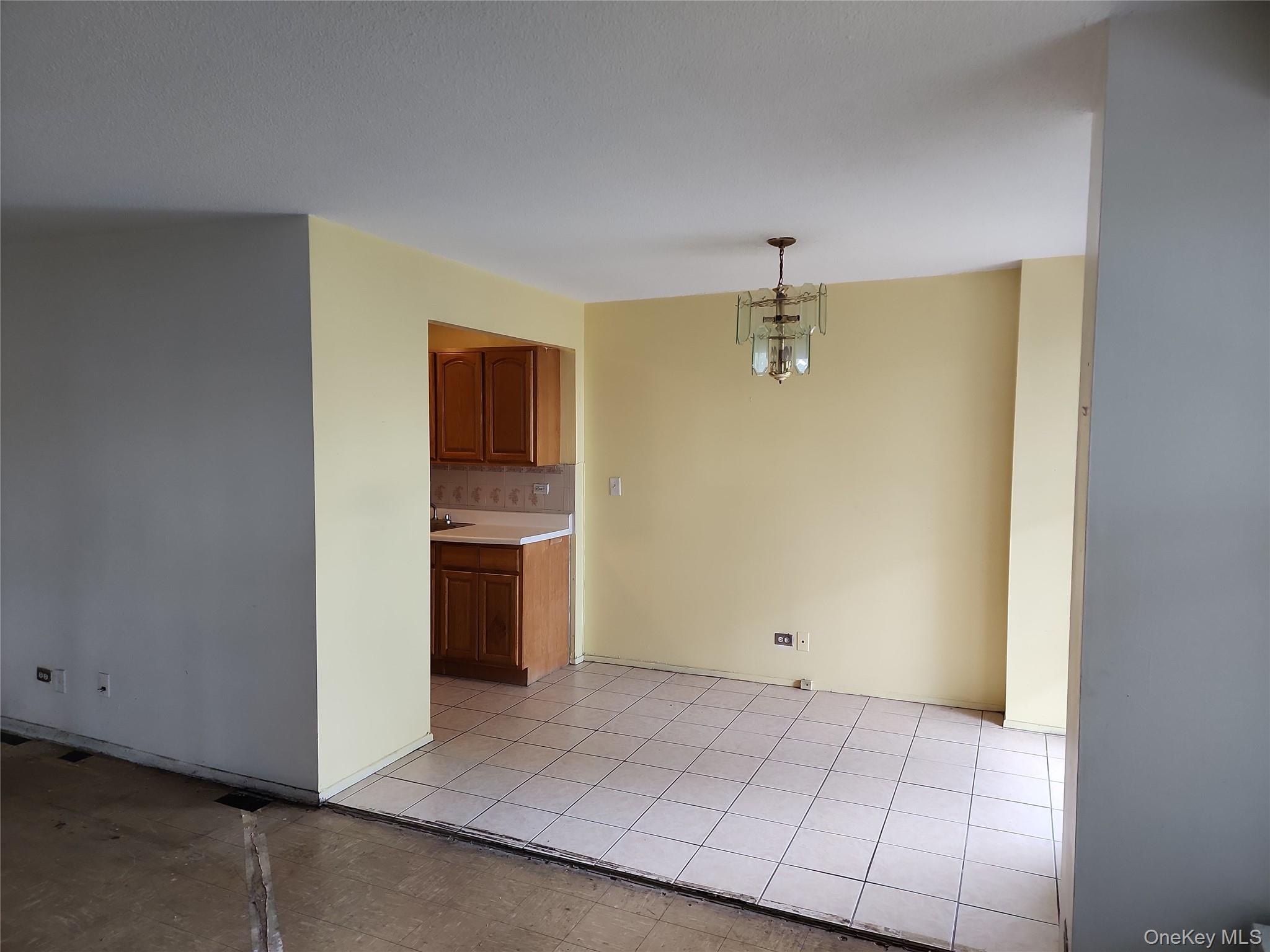 2550 Olinville Avenue # 8M, Bronx, NY 10467