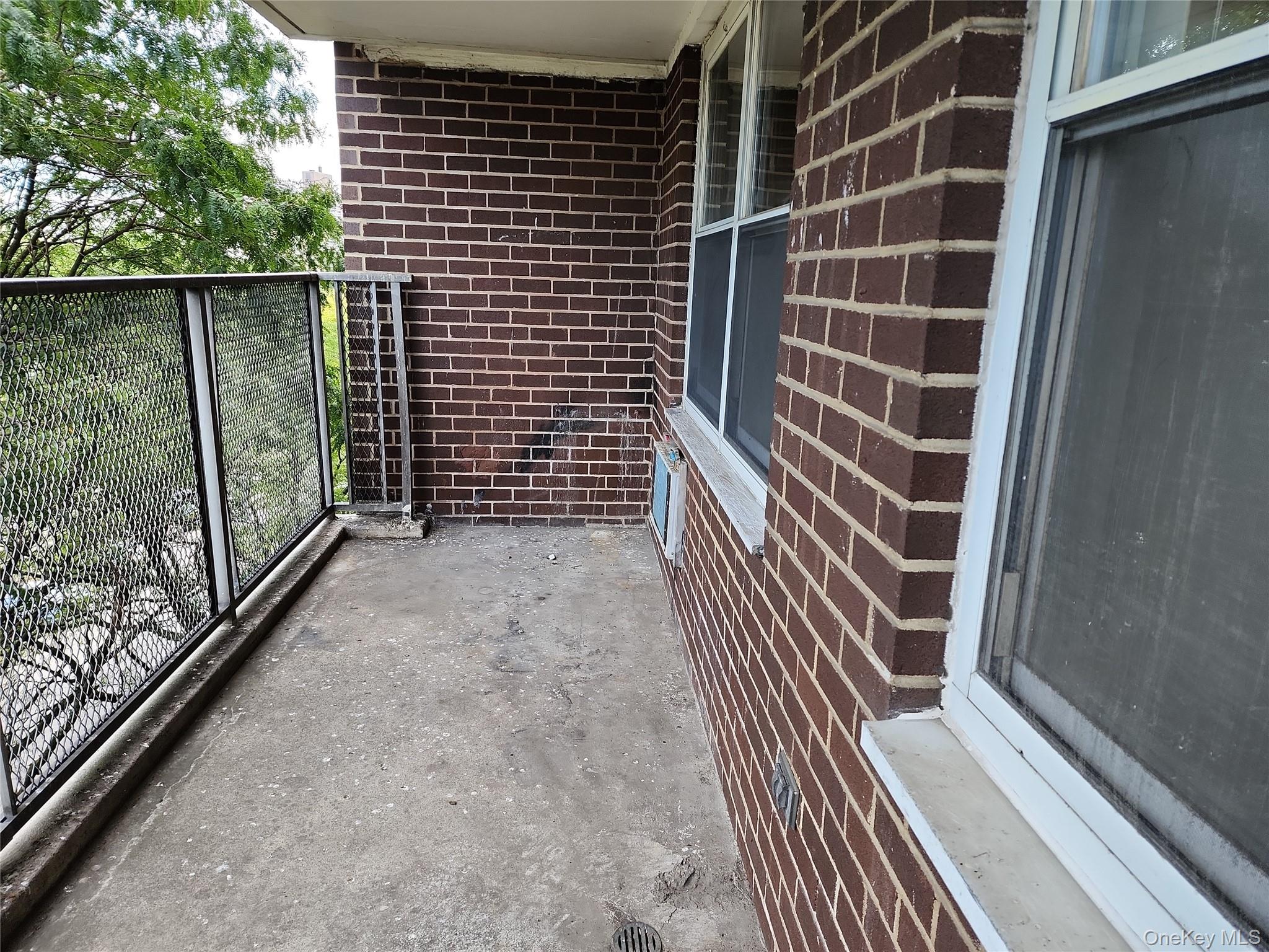 2550 Olinville Avenue # 8M, Bronx, NY 10467