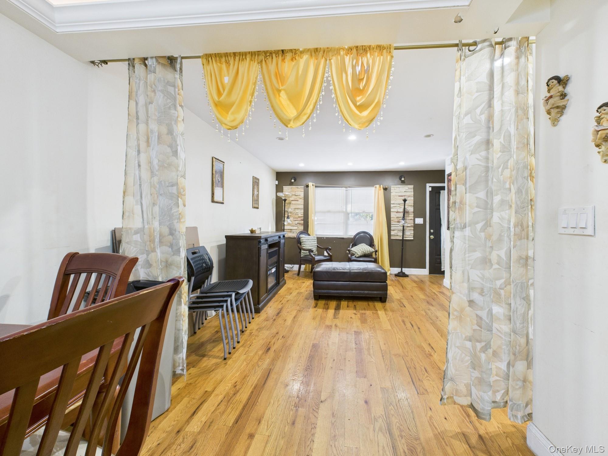 1255 E 223rd Street, Bronx, NY 10466