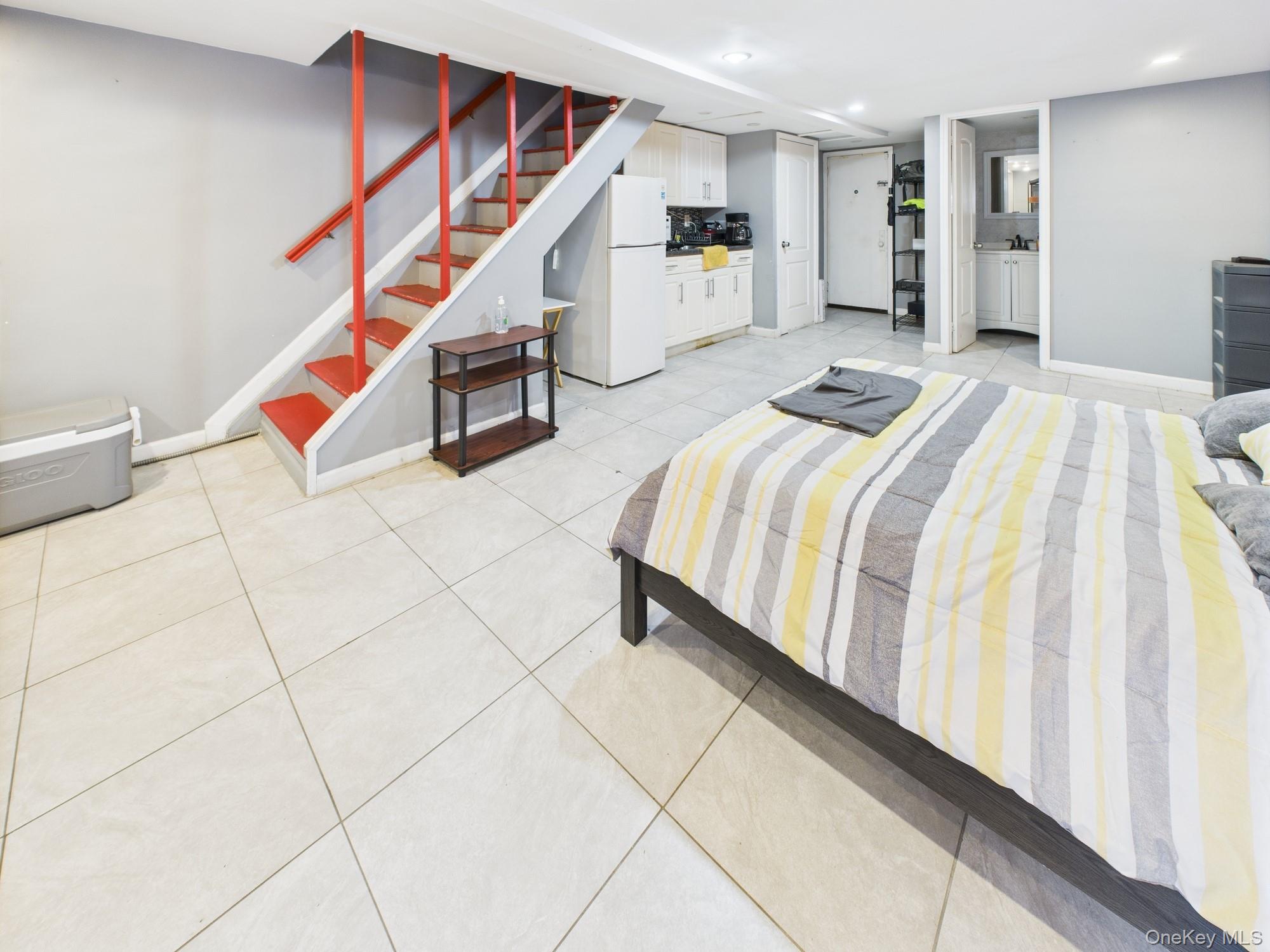 1255 E 223rd Street, Bronx, NY 10466