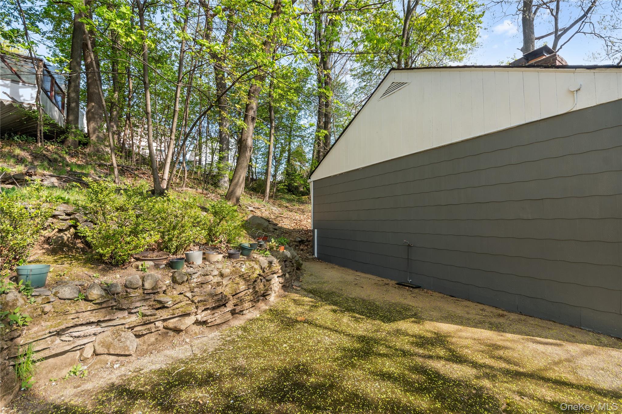 84 Courter Avenue, Yonkers, NY 10705