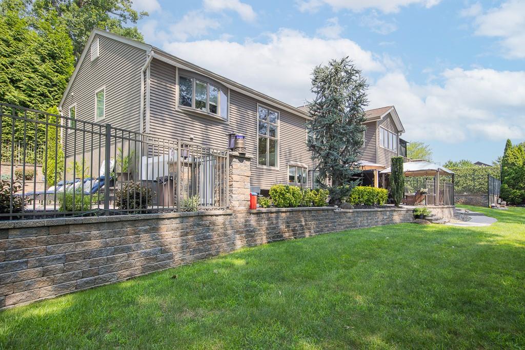 15 Peach Street, Nanuet, NY 10954