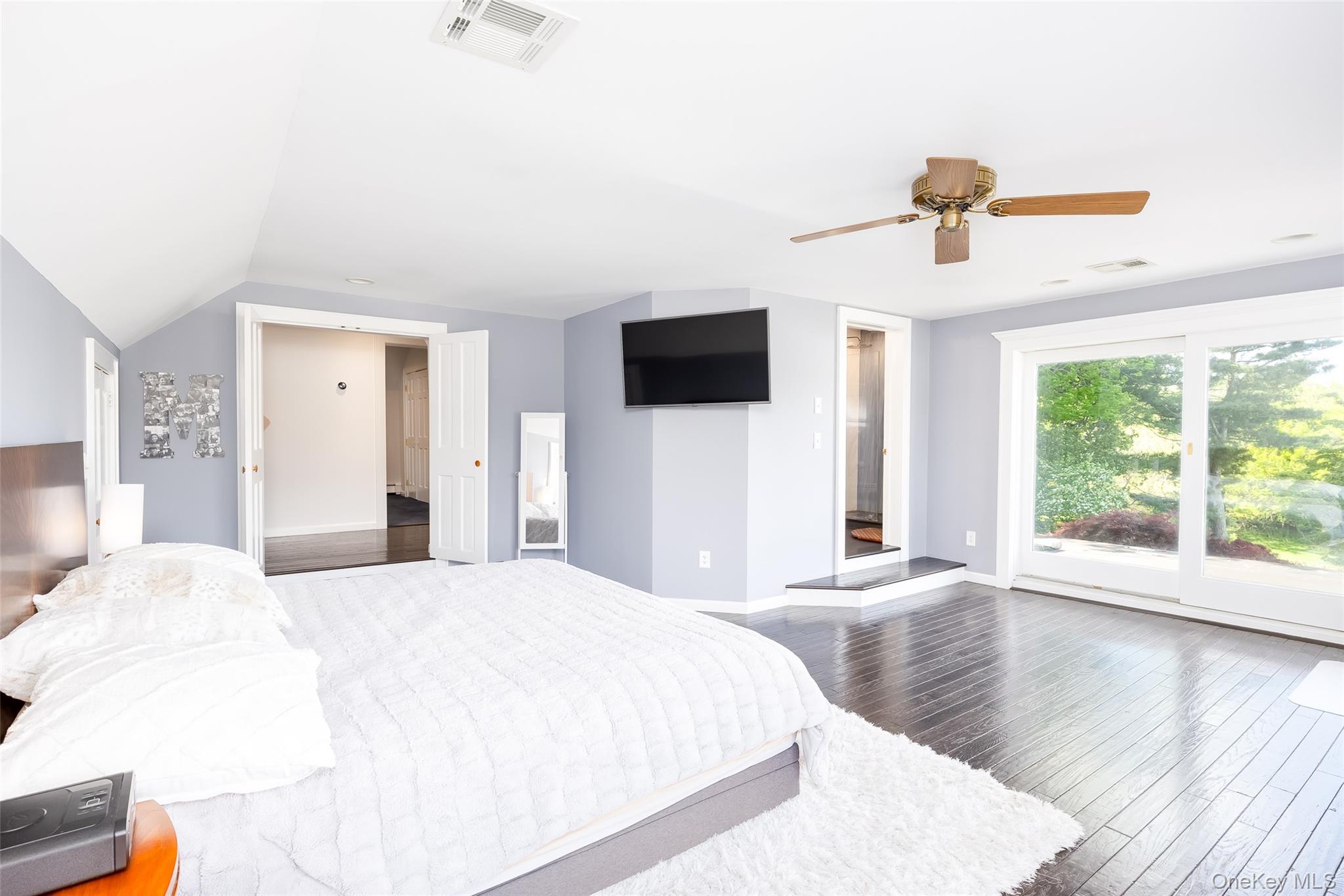 60A Union Avenue, Center Moriches, NY 11934