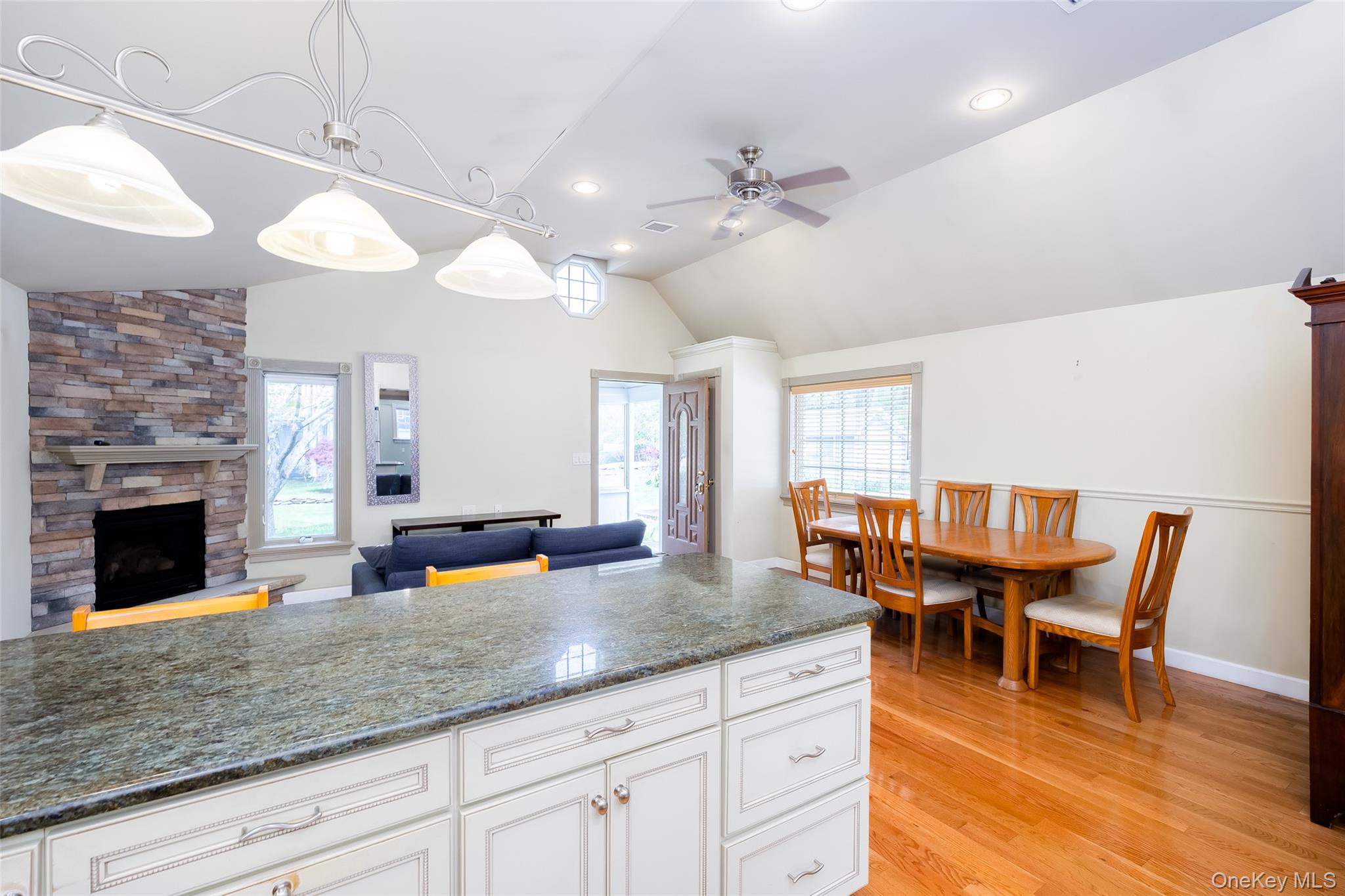 60A Union Avenue, Center Moriches, NY 11934