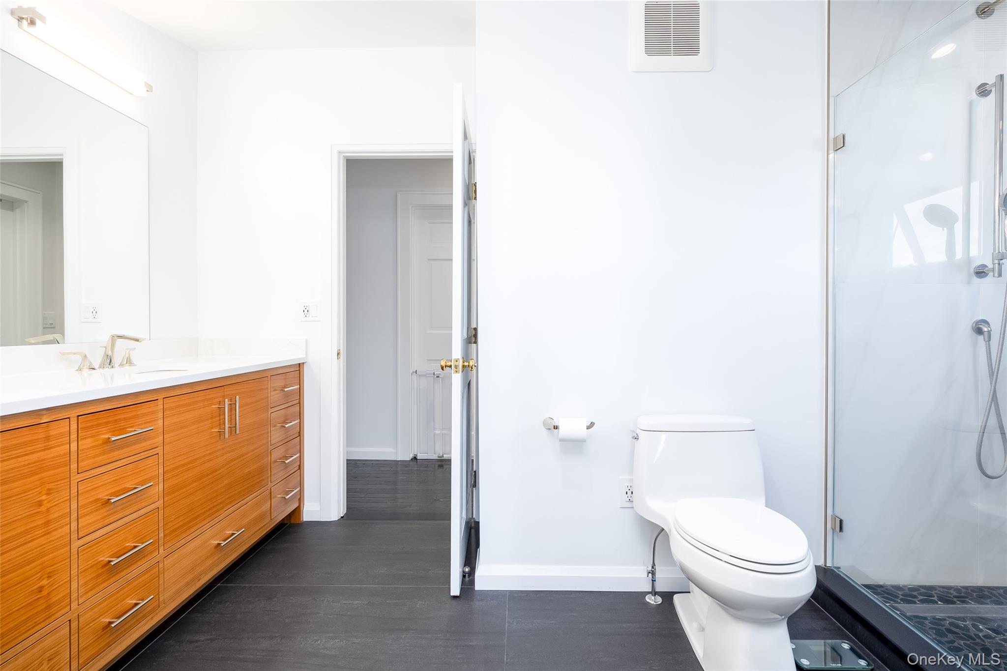 60A Union Avenue, Center Moriches, NY 11934