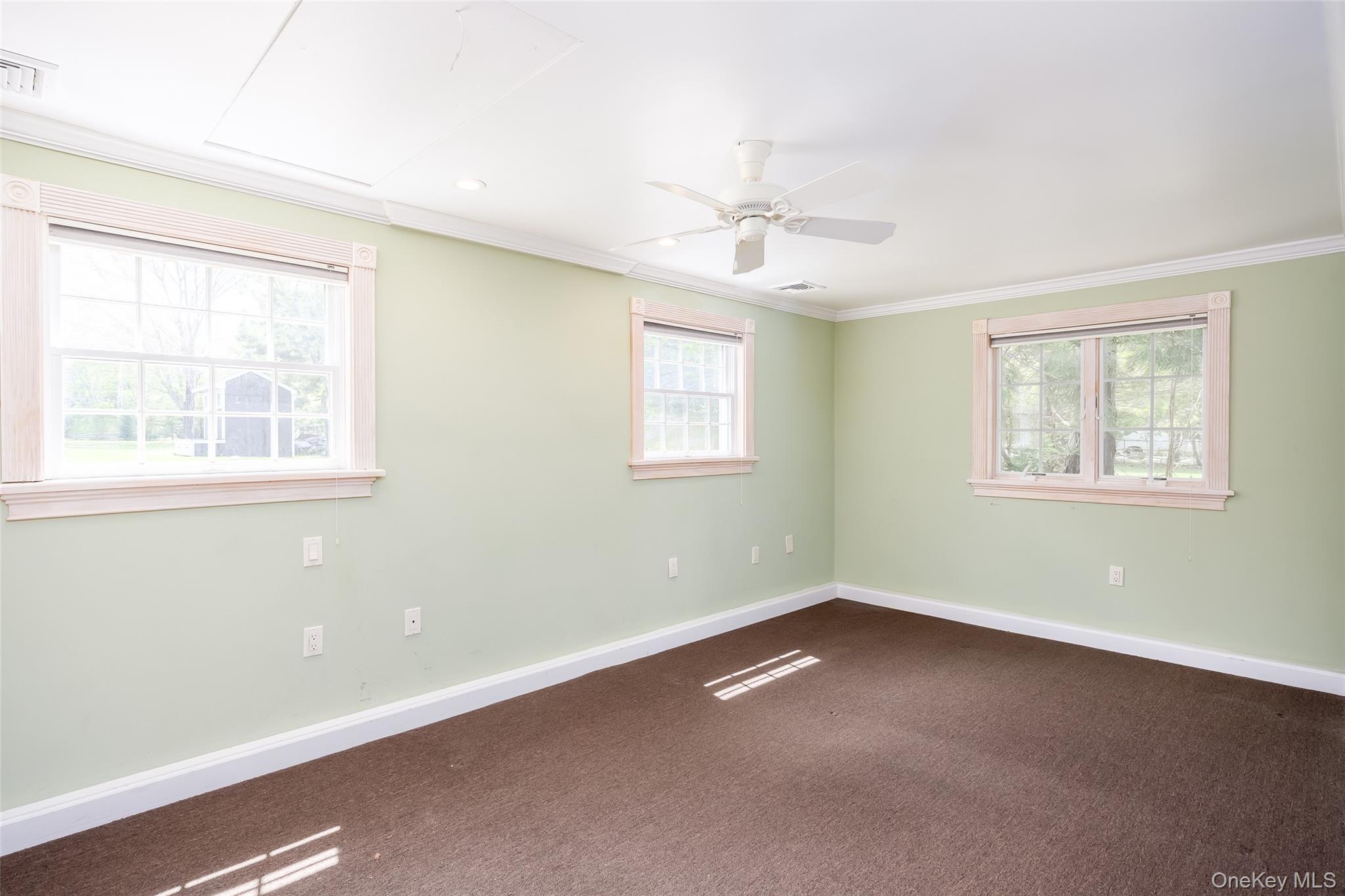 60A Union Avenue, Center Moriches, NY 11934