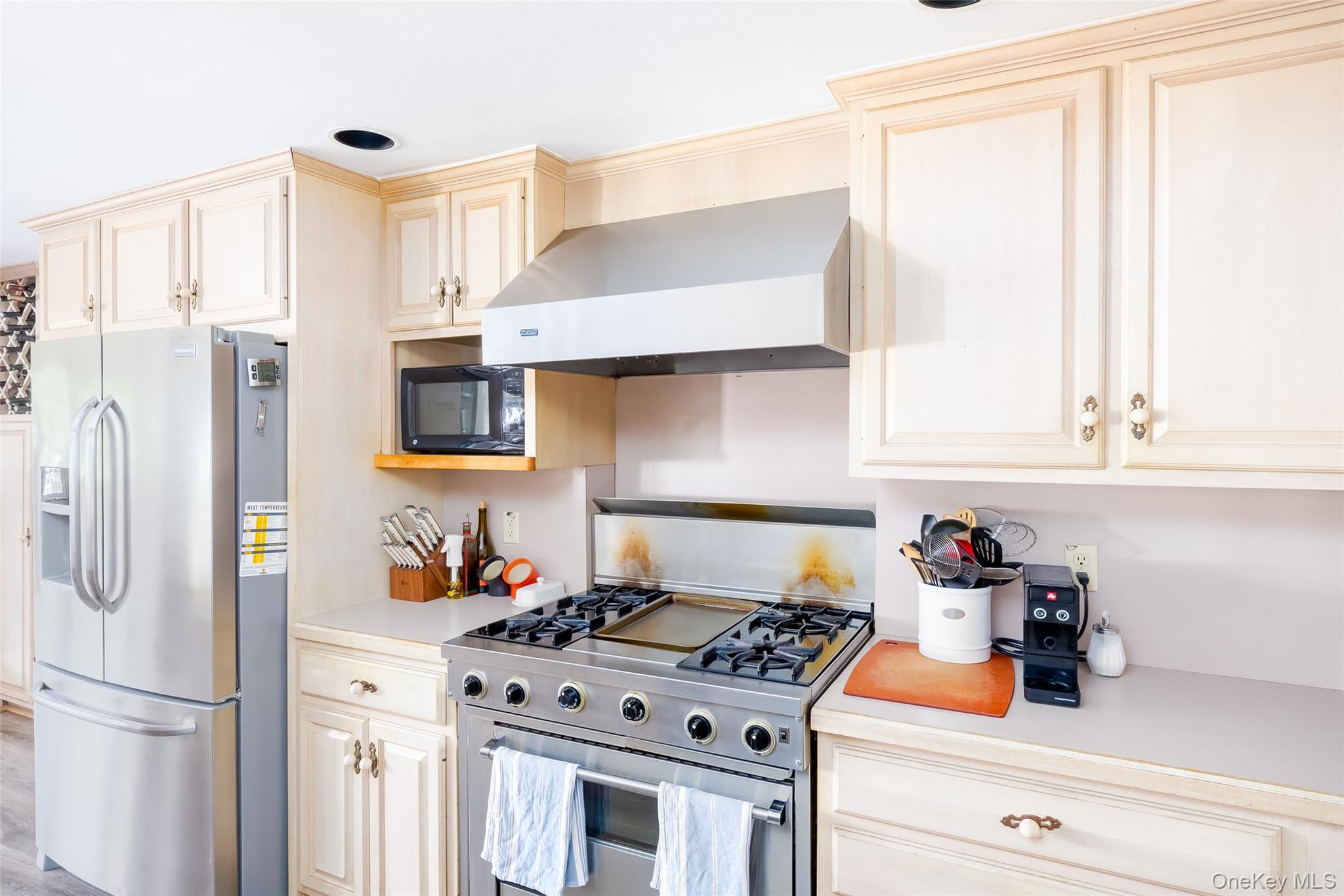 60A Union Avenue, Center Moriches, NY 11934