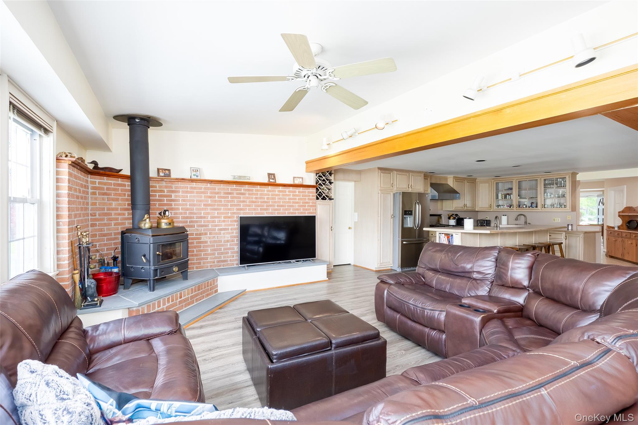 60A Union Avenue, Center Moriches, NY 11934