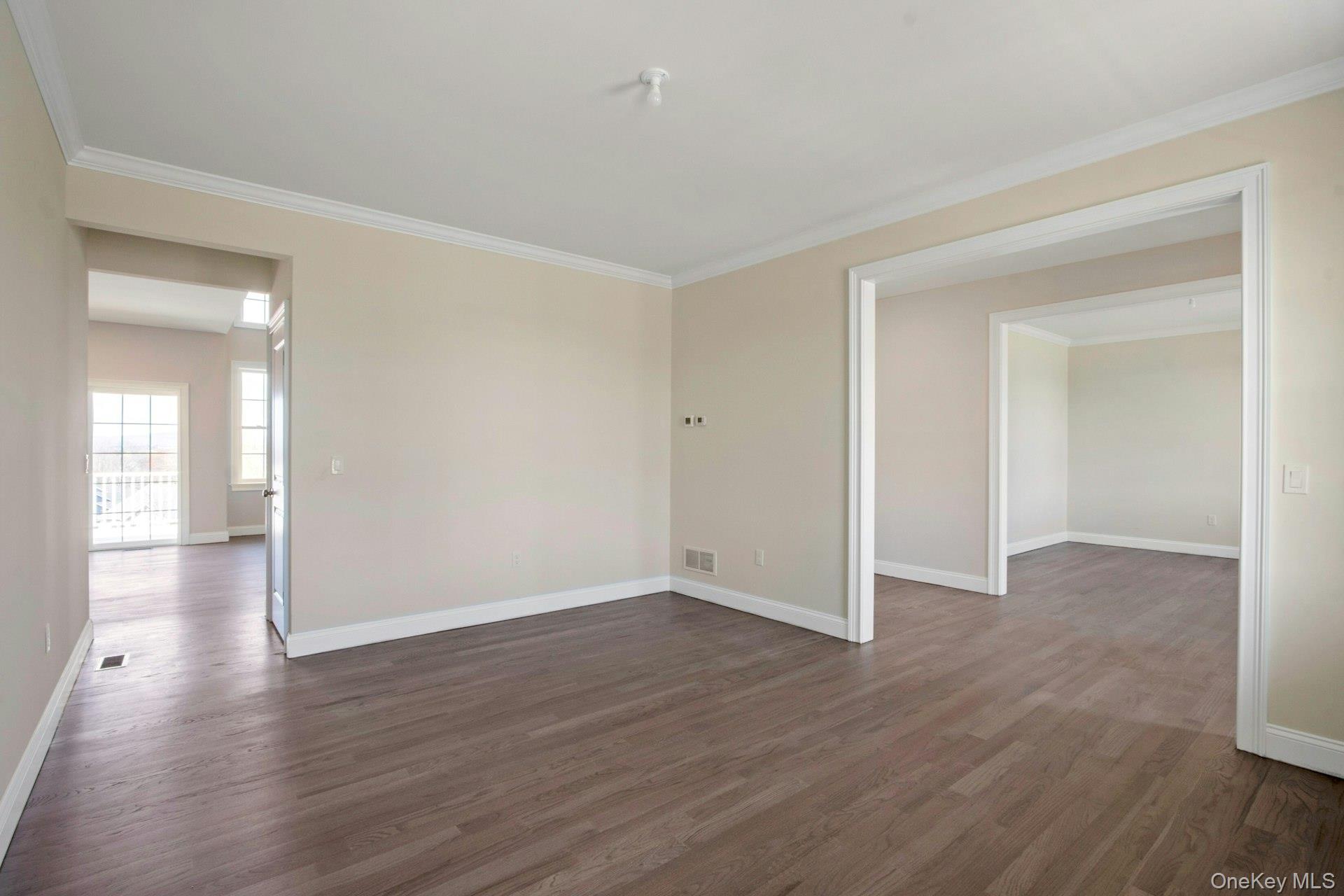 47 Dartmouth Drive, Poughkeepsie, NY 12603