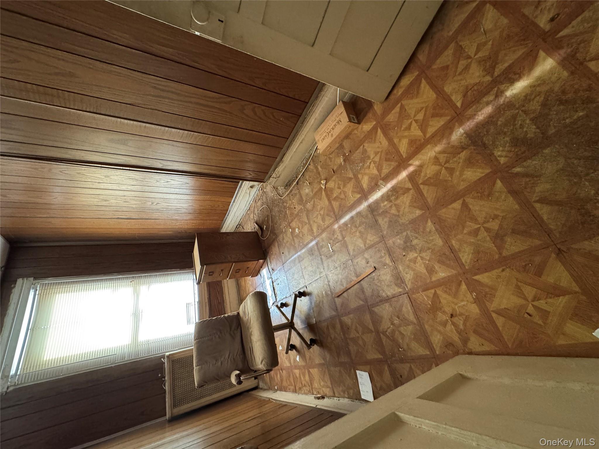 430 pine Street, Brooklyn, NY 11208