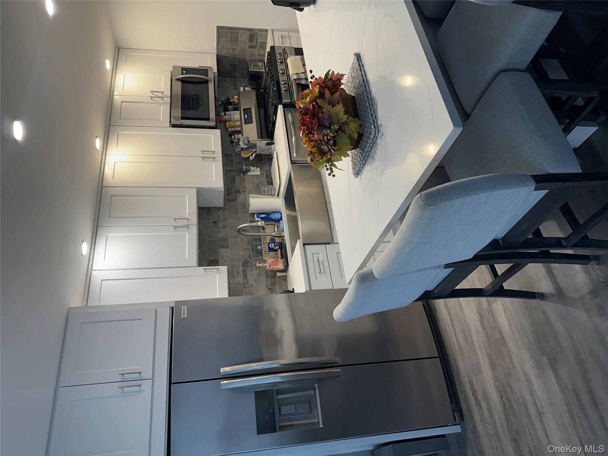 241-20 Northern Boulevard # 1M, Douglaston, NY 11362