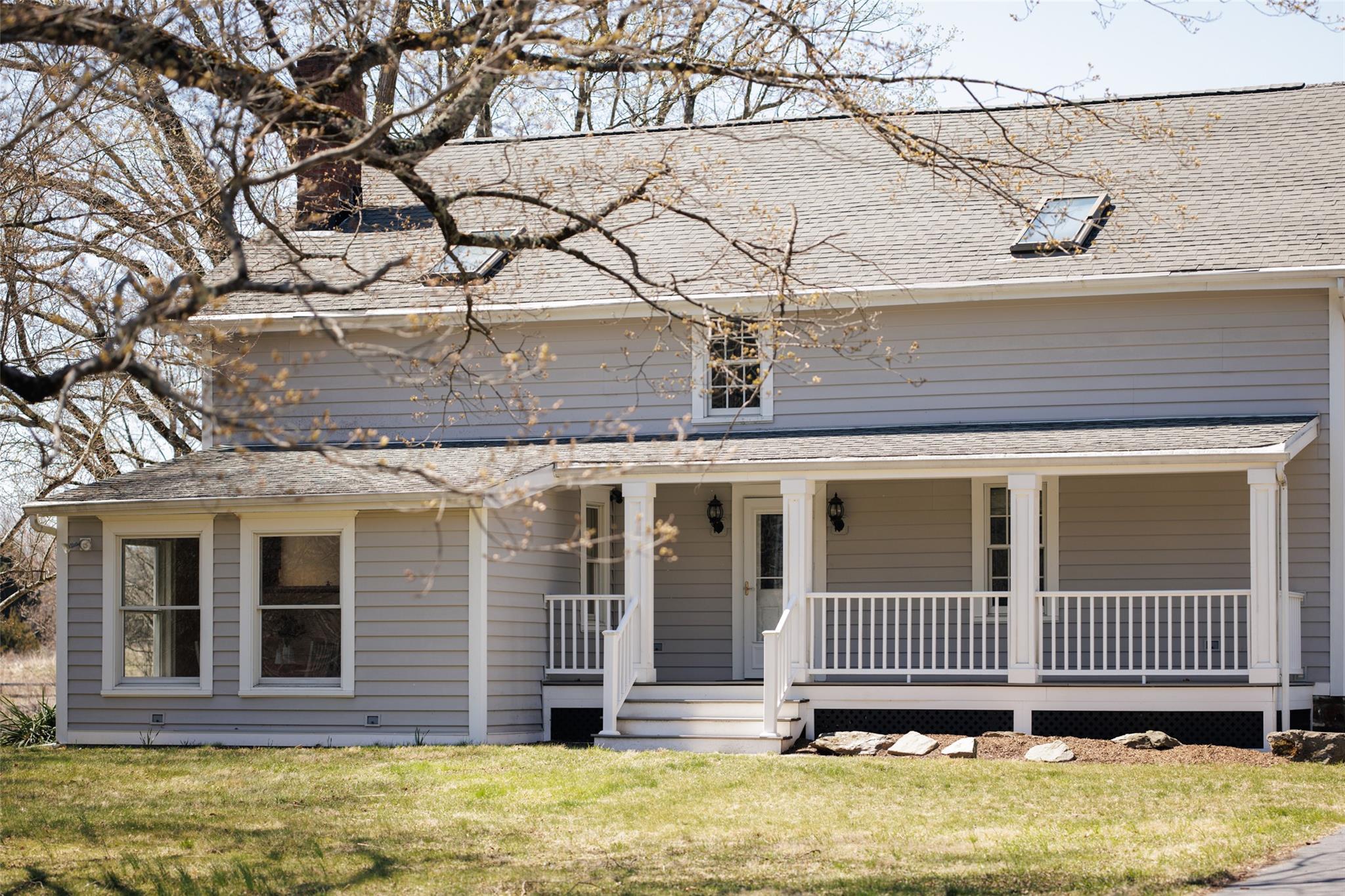 1942 Route 9G, Staatsburg, NY 12580