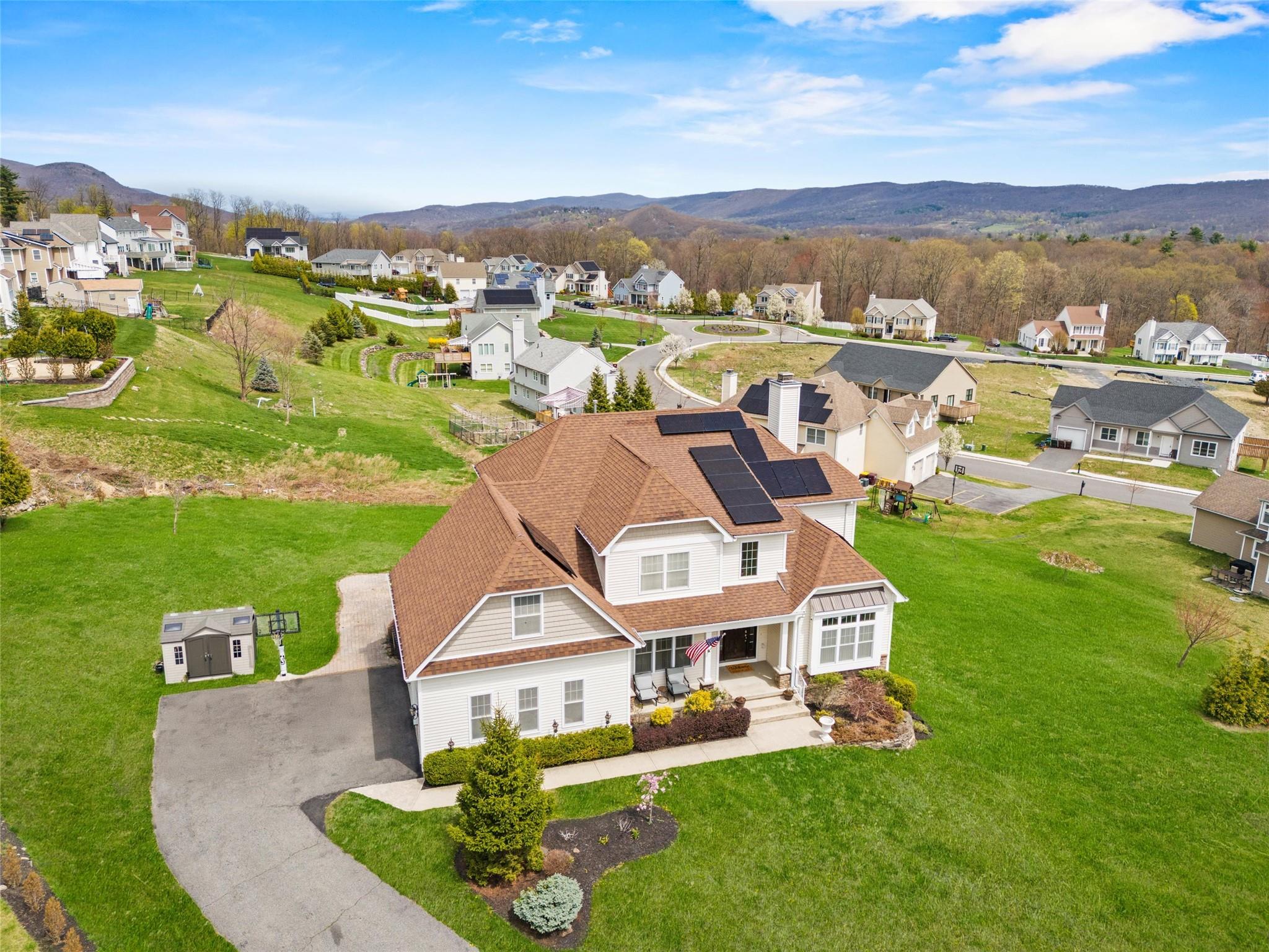 4 Smithfield Spur, Monroe, NY 10950