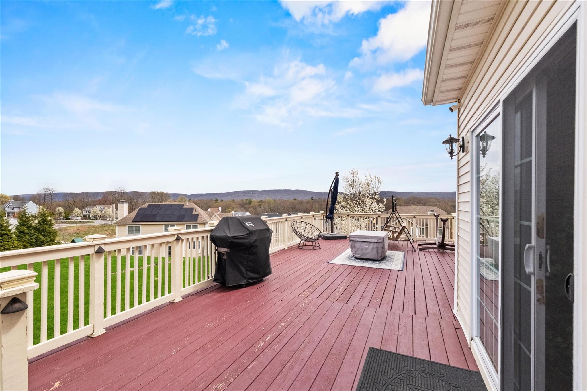 4 Smithfield Spur, Monroe, NY 10950