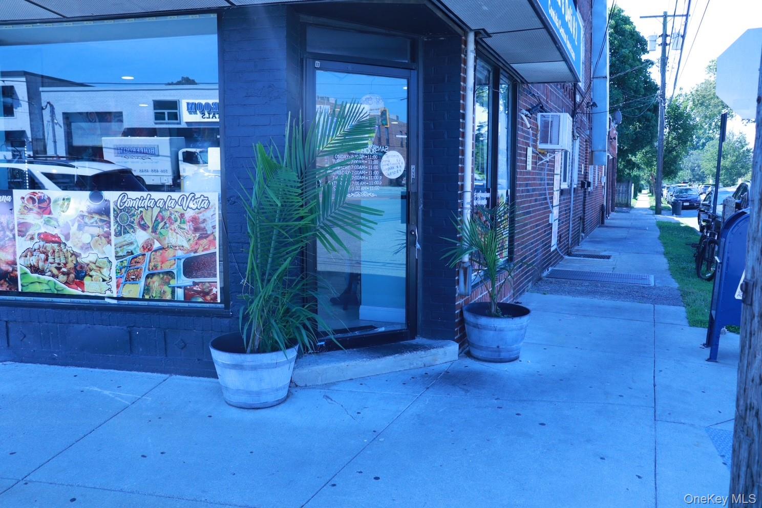 2172 Jericho Turnpike, Garden City Park, NY 11040