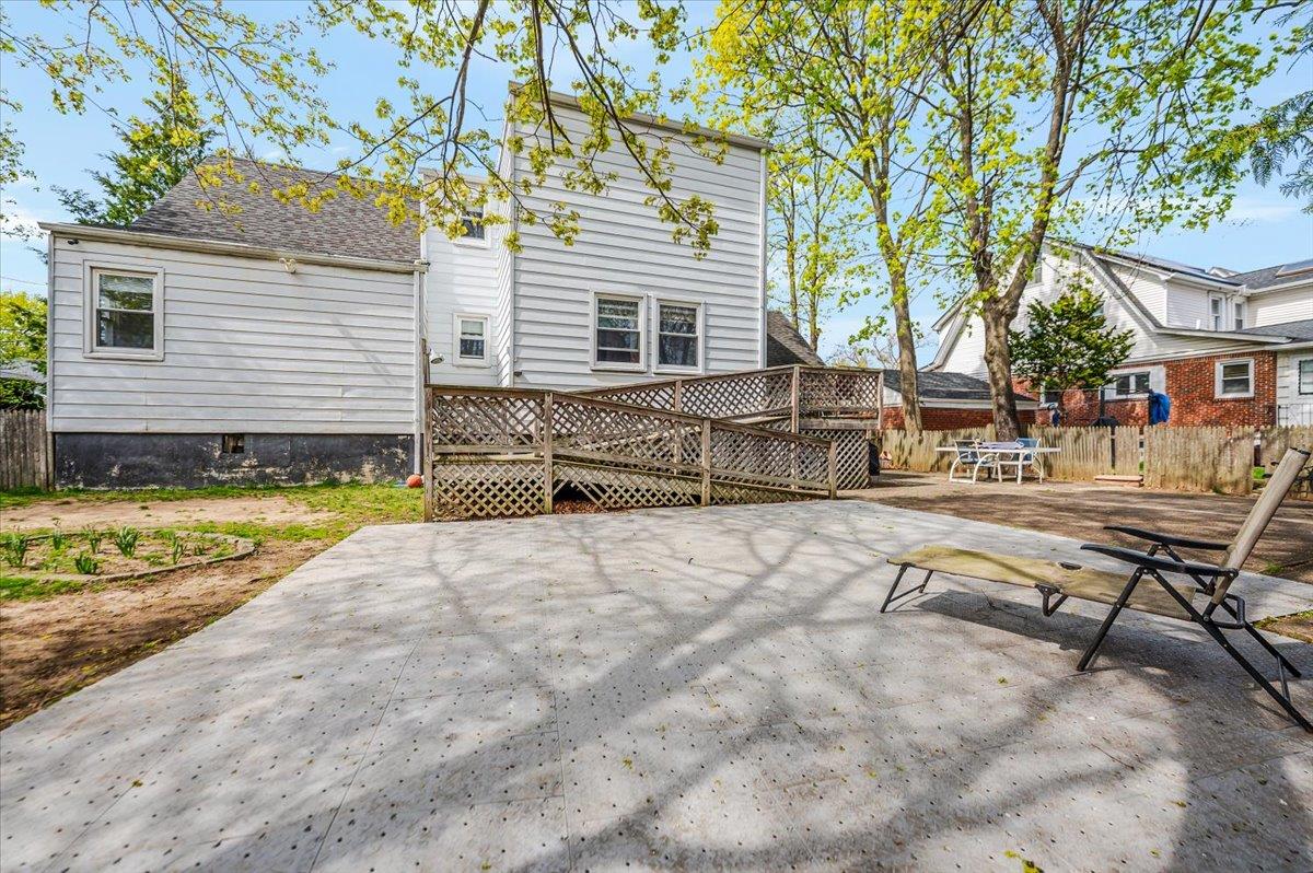 1275 Sturlane Place, Hewlett, NY 11557