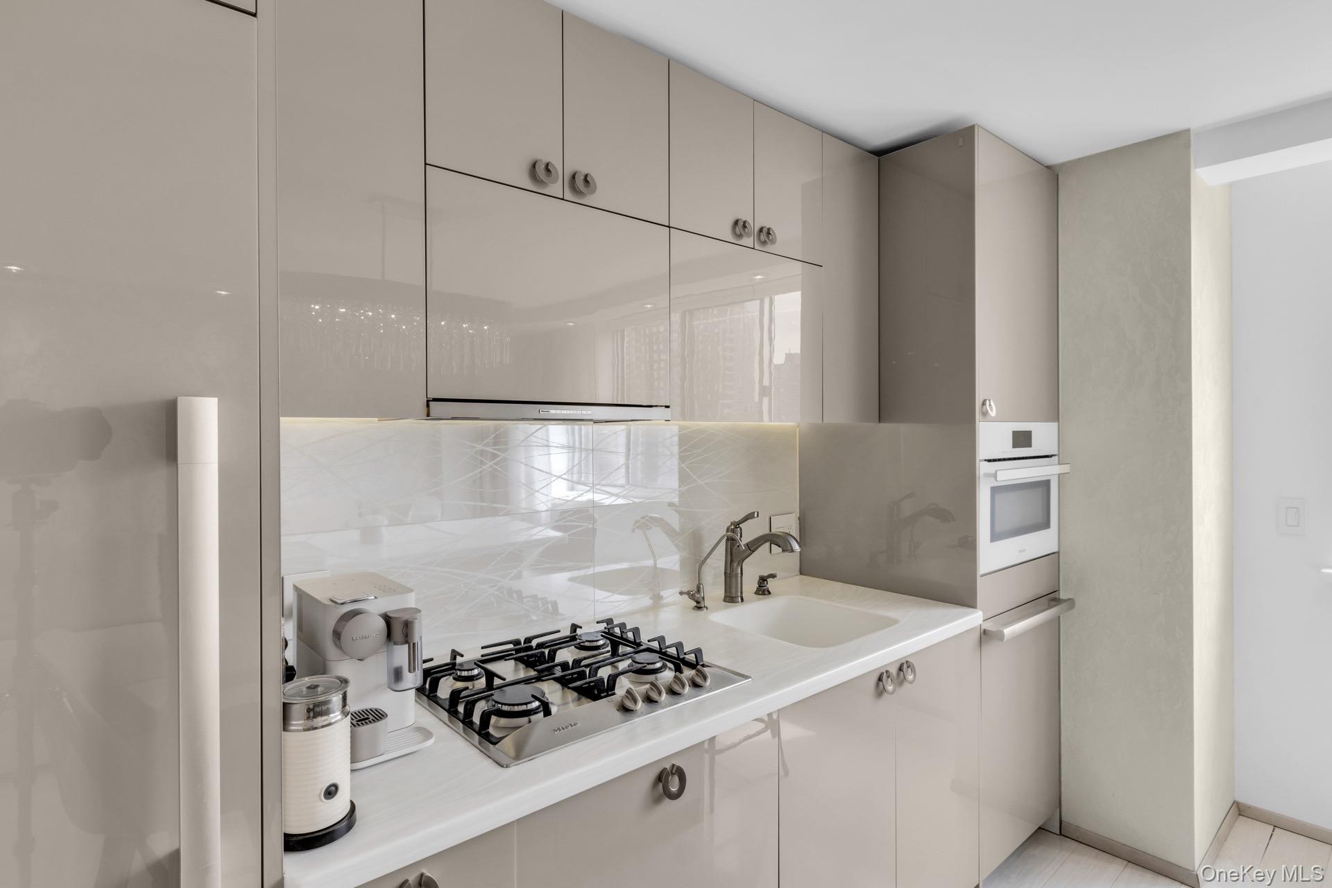 345 E 93rd Street # 22E, New York (Manhattan), NY 10128