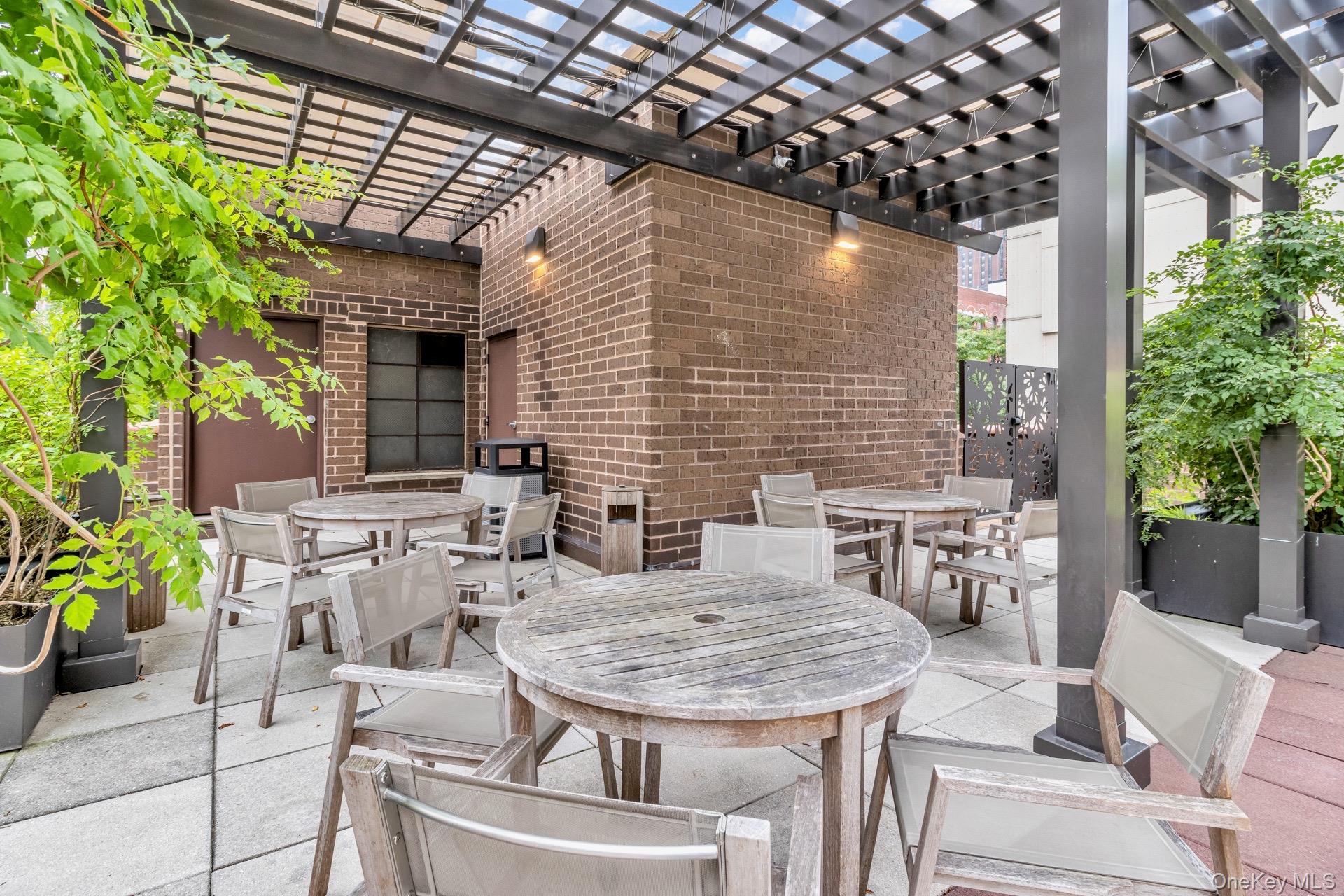 345 E 93rd Street # 22E, New York (Manhattan), NY 10128