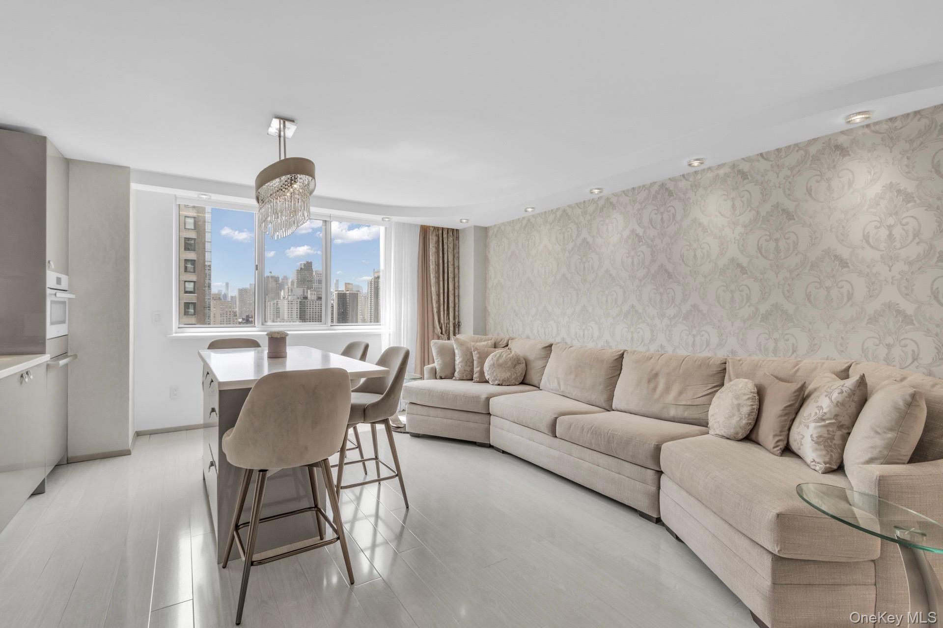 345 E 93rd Street # 22E, New York (Manhattan), NY 10128