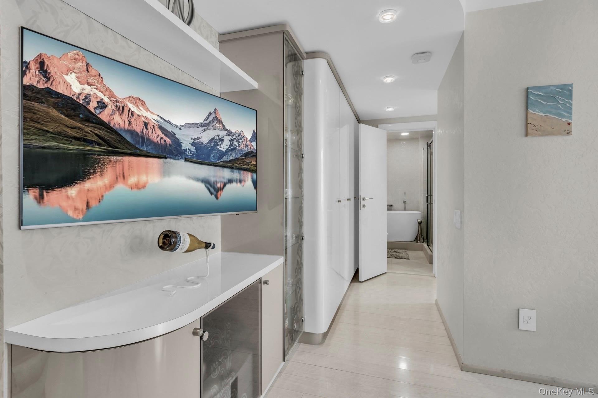 345 E 93rd Street # 22E, New York (Manhattan), NY 10128