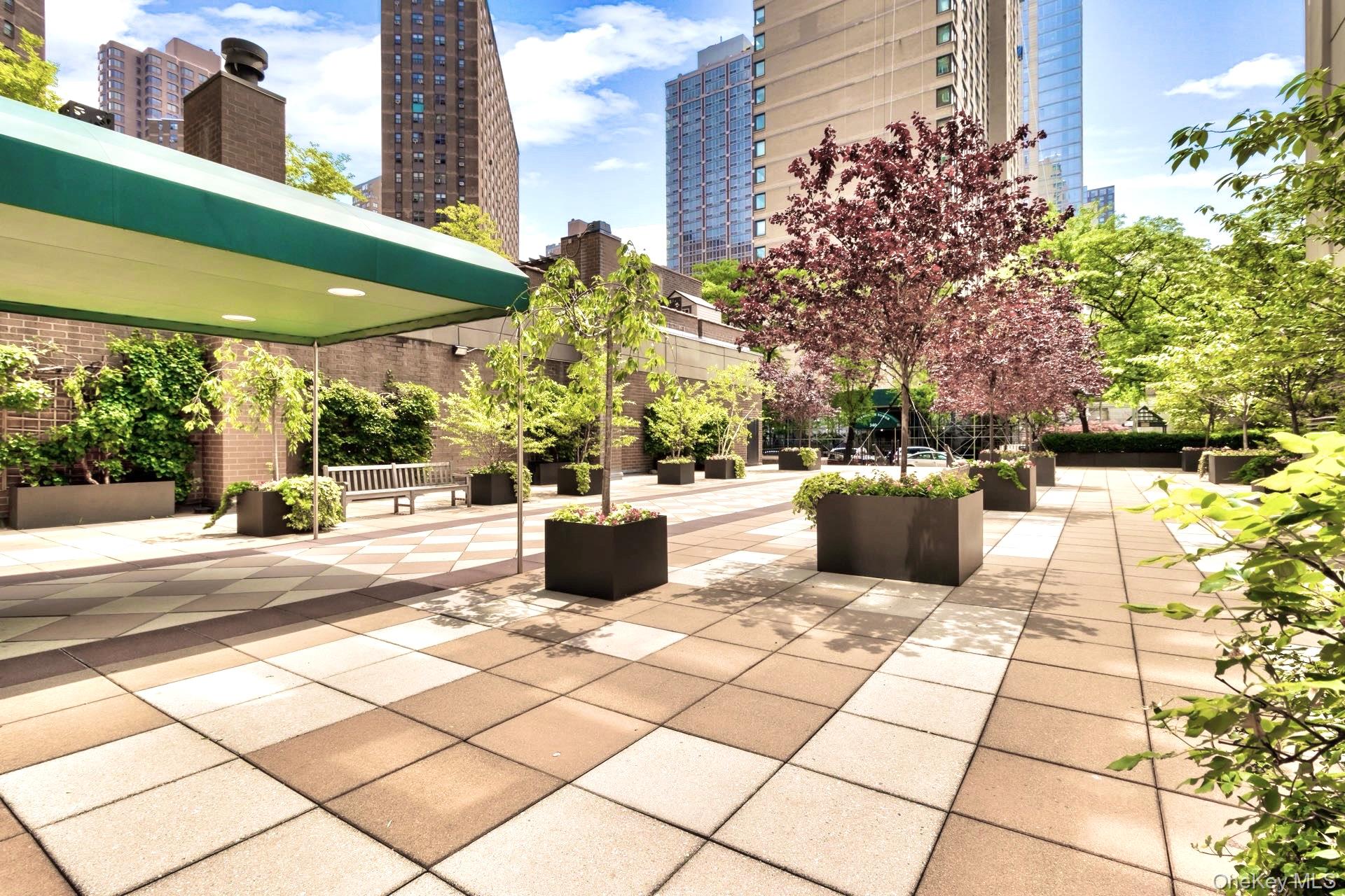 345 E 93rd Street # 22E, New York (Manhattan), NY 10128