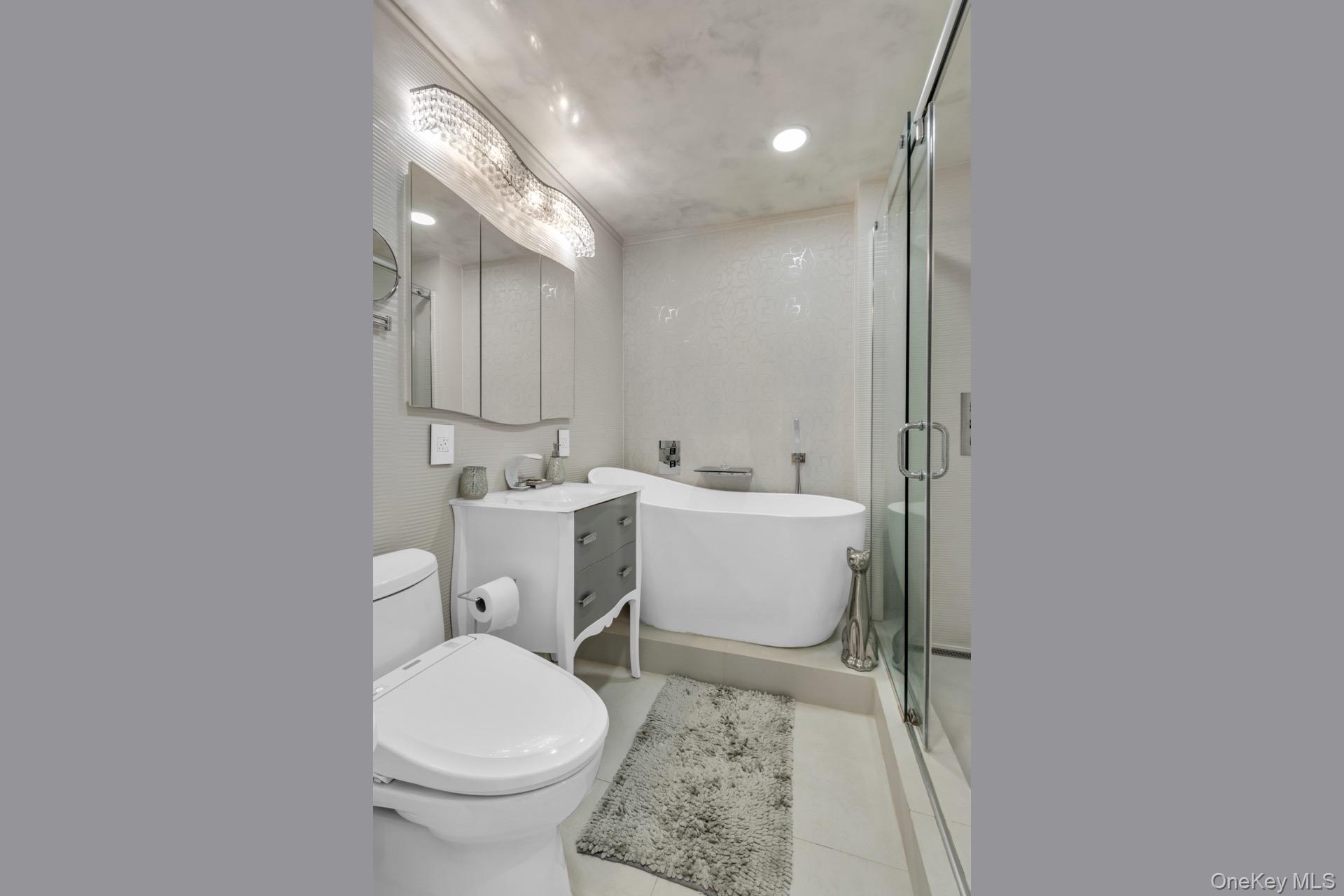 345 E 93rd Street # 22E, New York (Manhattan), NY 10128