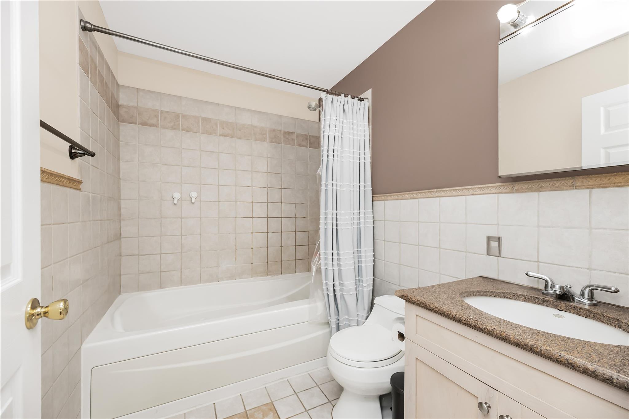 114 Outlook Avenue, Bronx, NY 10465