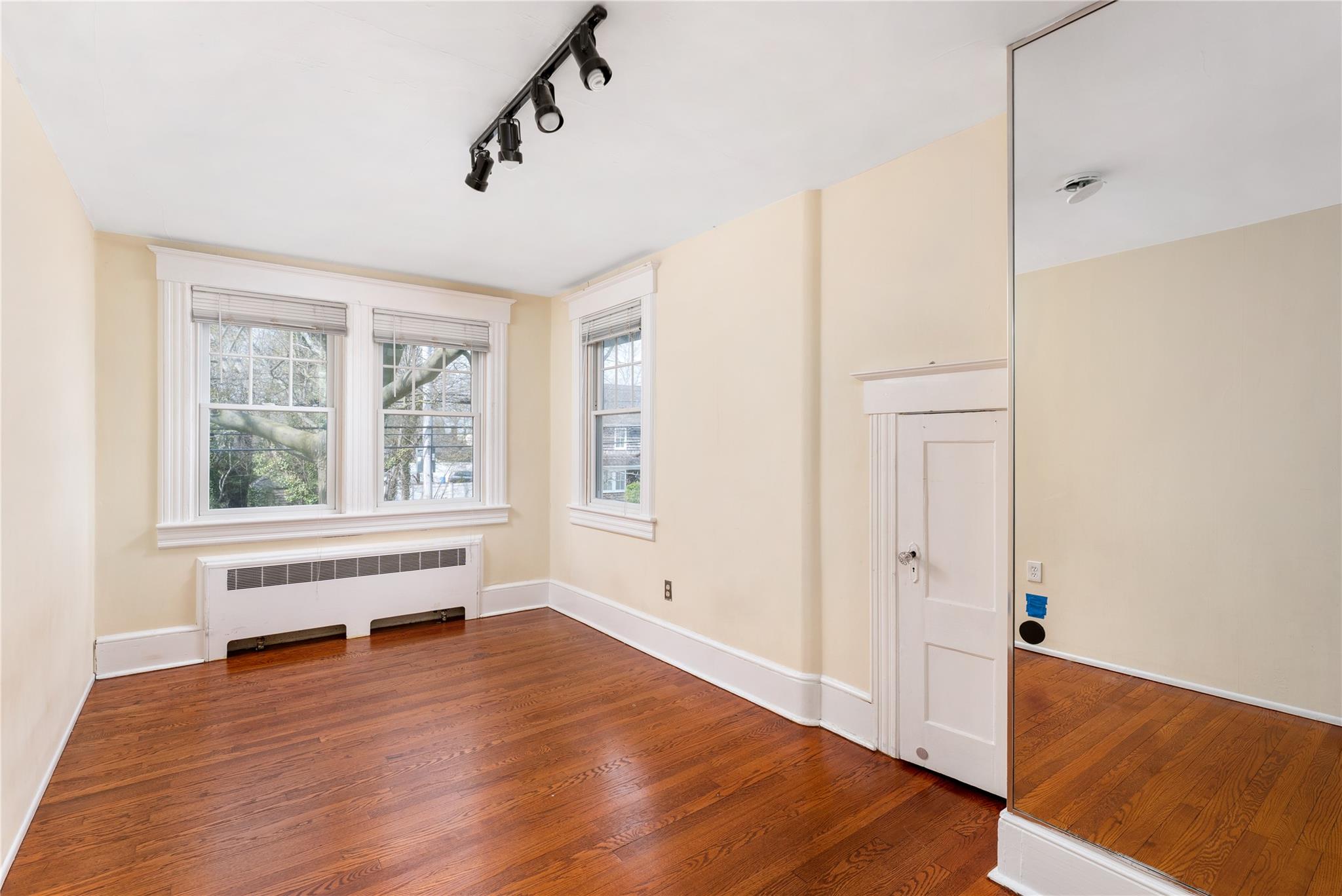 1212 Roanoke Avenue, Riverhead, NY 11901