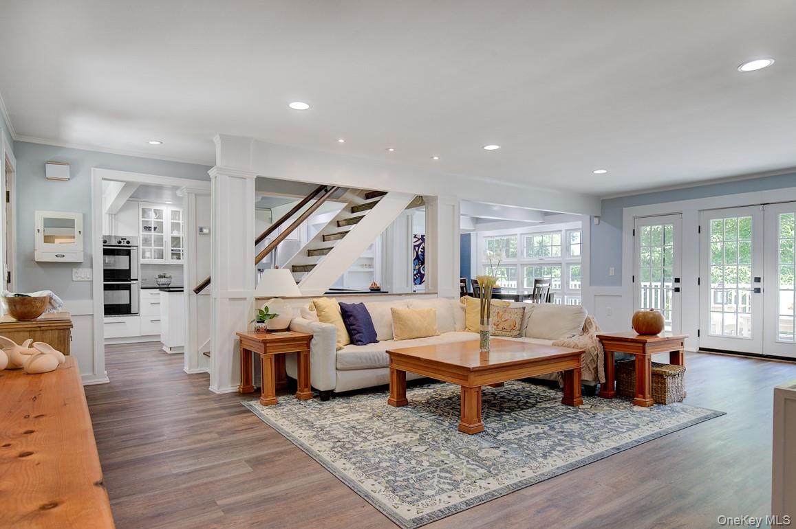 2 Spring Hollow Road, Centerport, NY 11721