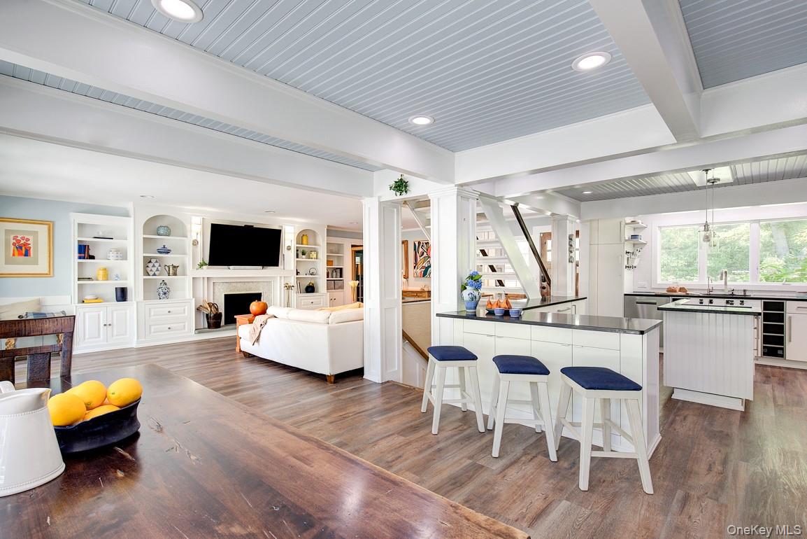 2 Spring Hollow Road, Centerport, NY 11721