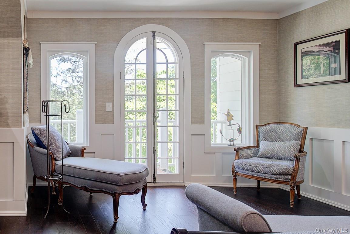 2 Spring Hollow Road, Centerport, NY 11721