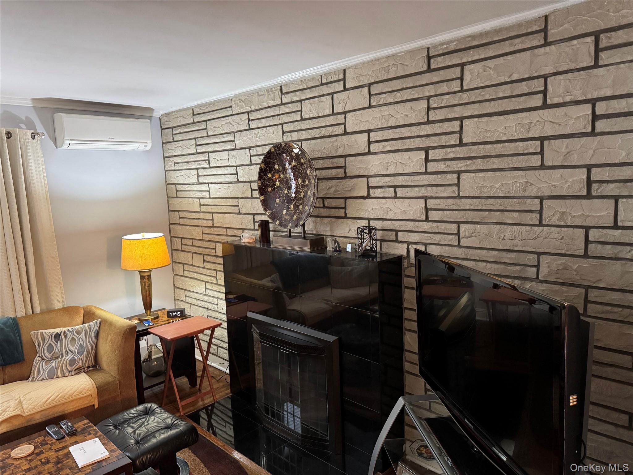 111-54 178th Place, Addisleigh Park, NY 11433