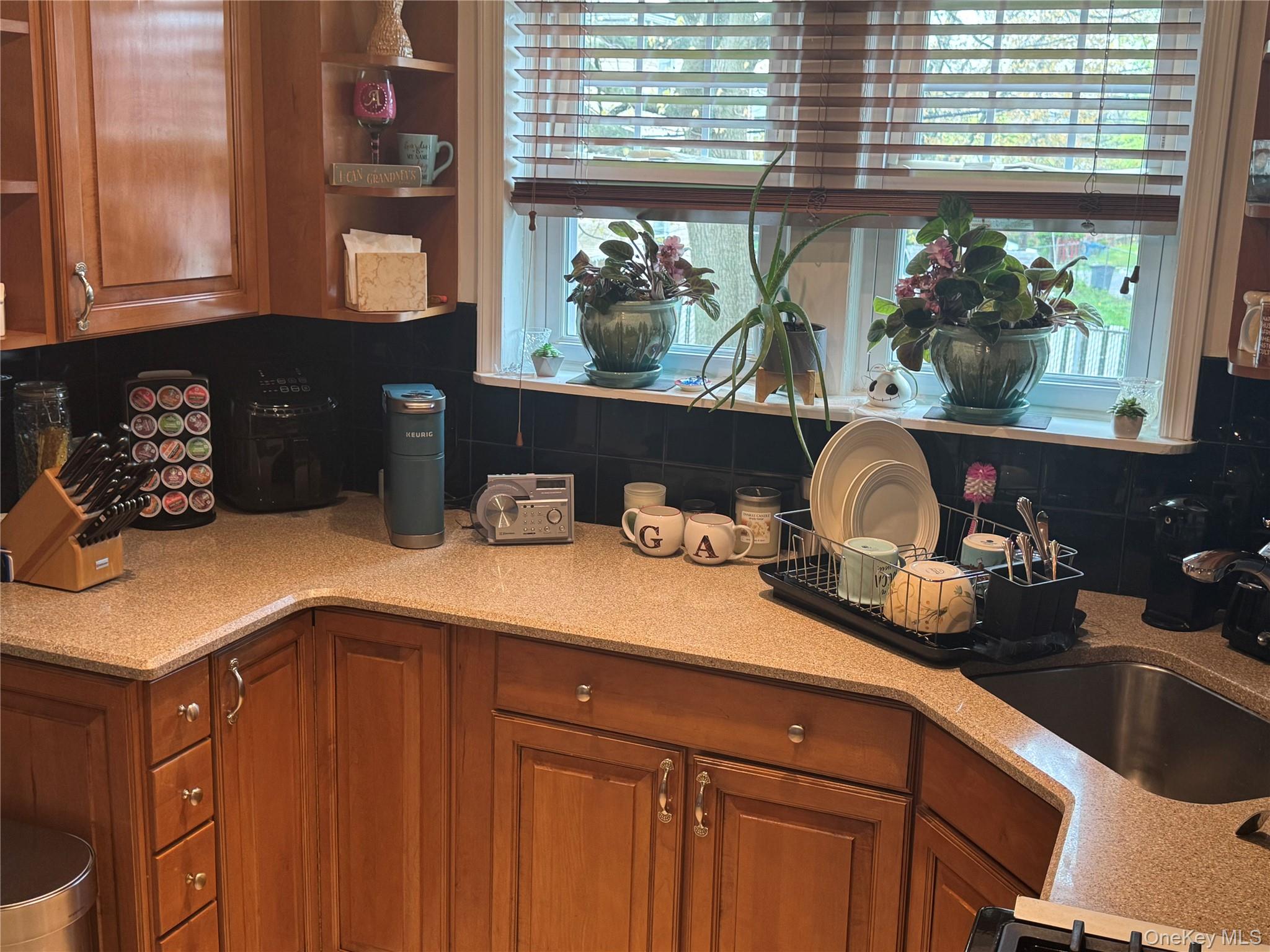 111-54 178th Place, Addisleigh Park, NY 11433