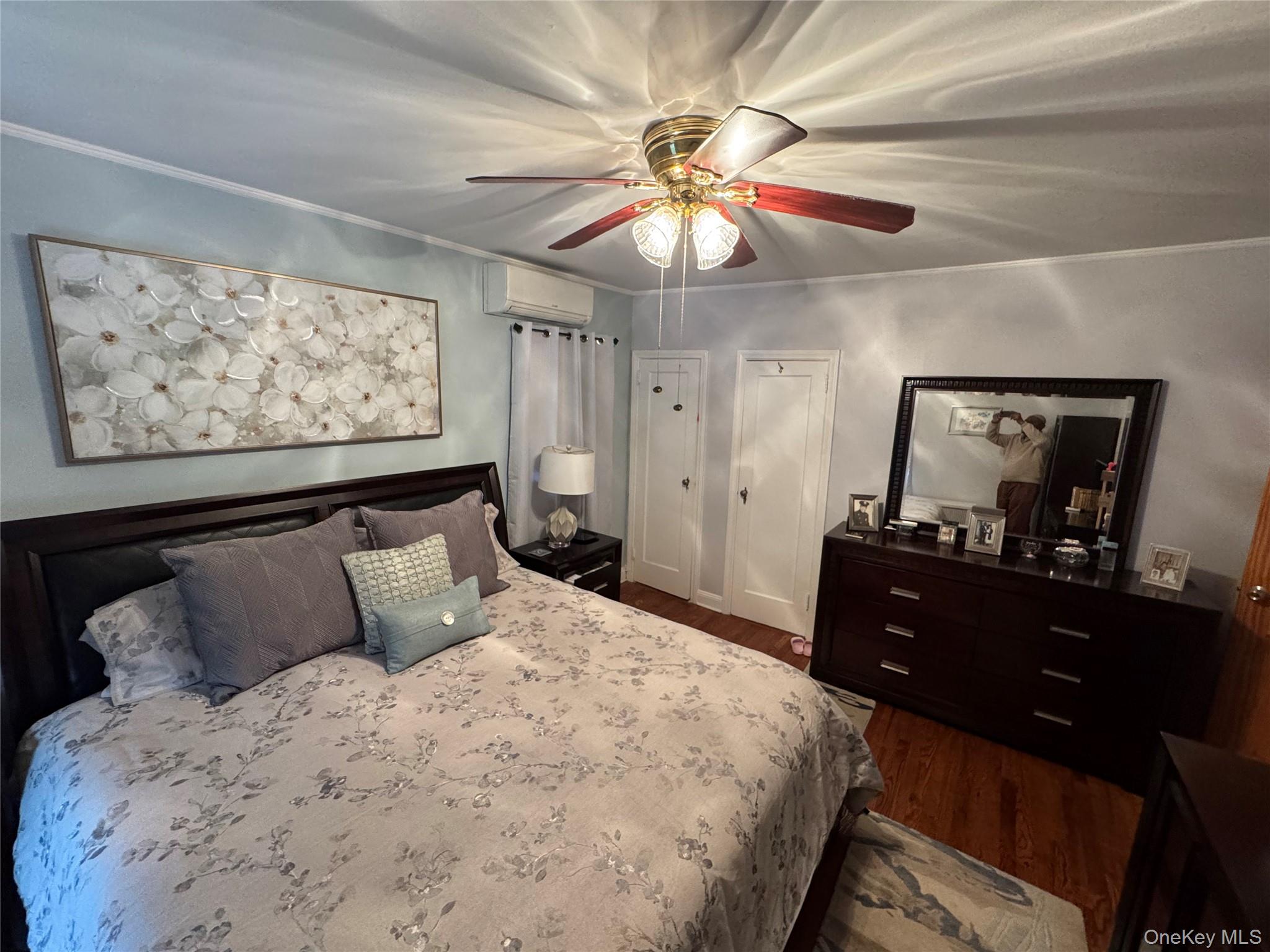 111-54 178th Place, Addisleigh Park, NY 11433