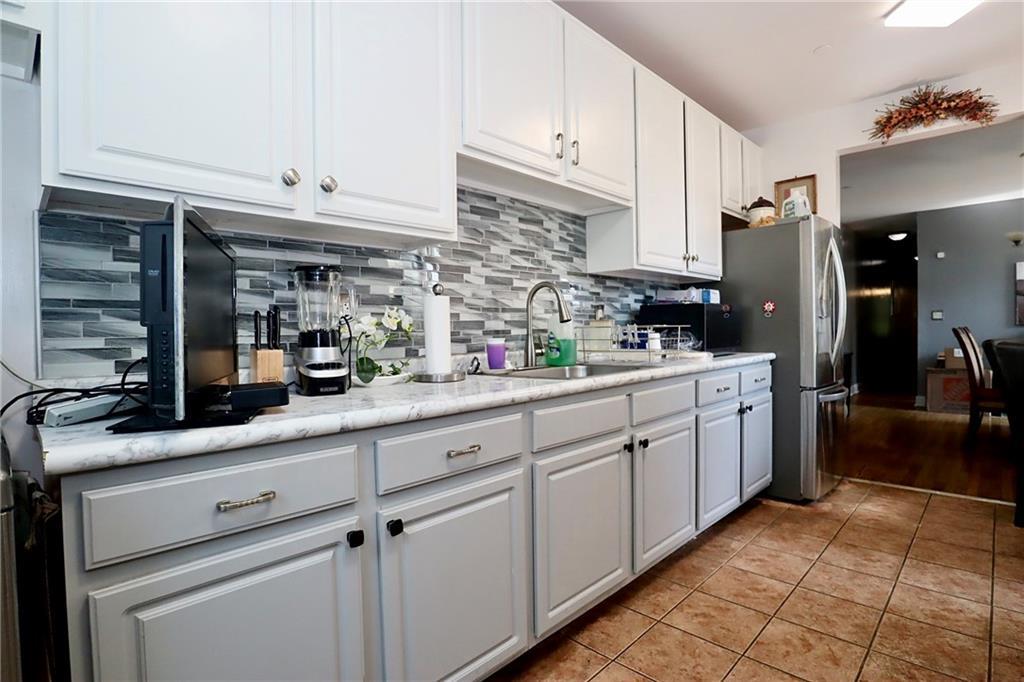 848 Park Place # 4E, Brooklyn, NY 11216