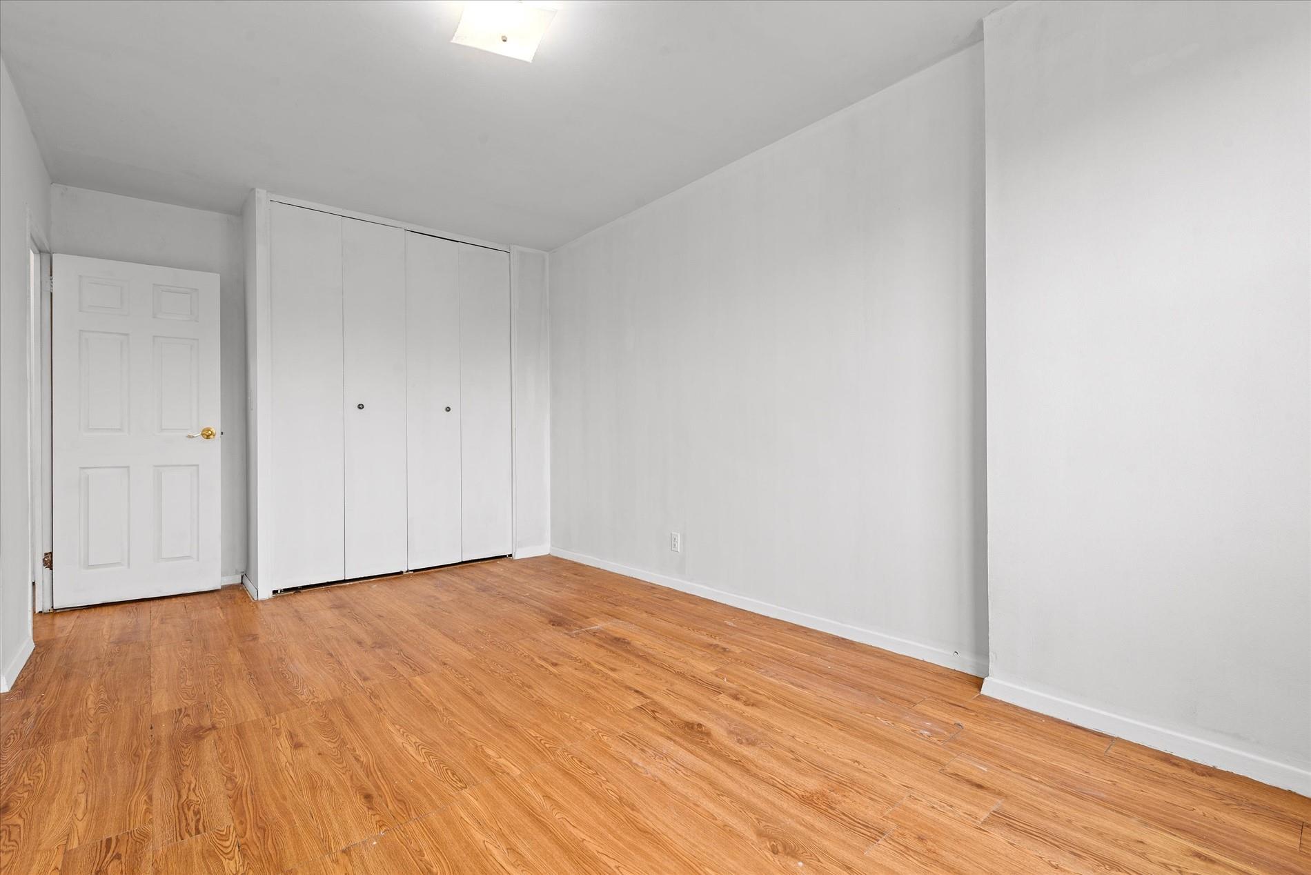 90-60 Union Turnpike # 9E, Glendale, NY 11385