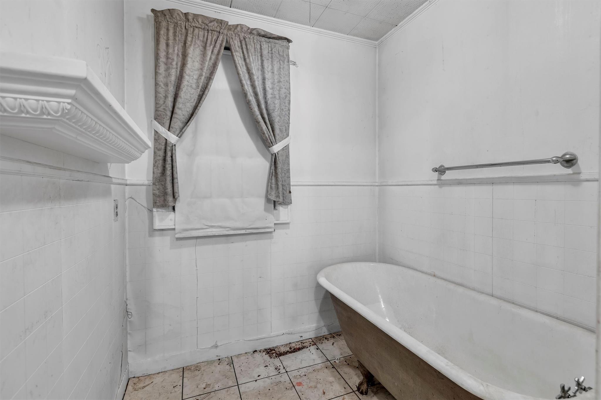 333 Spring Road, Huntington, NY 11743
