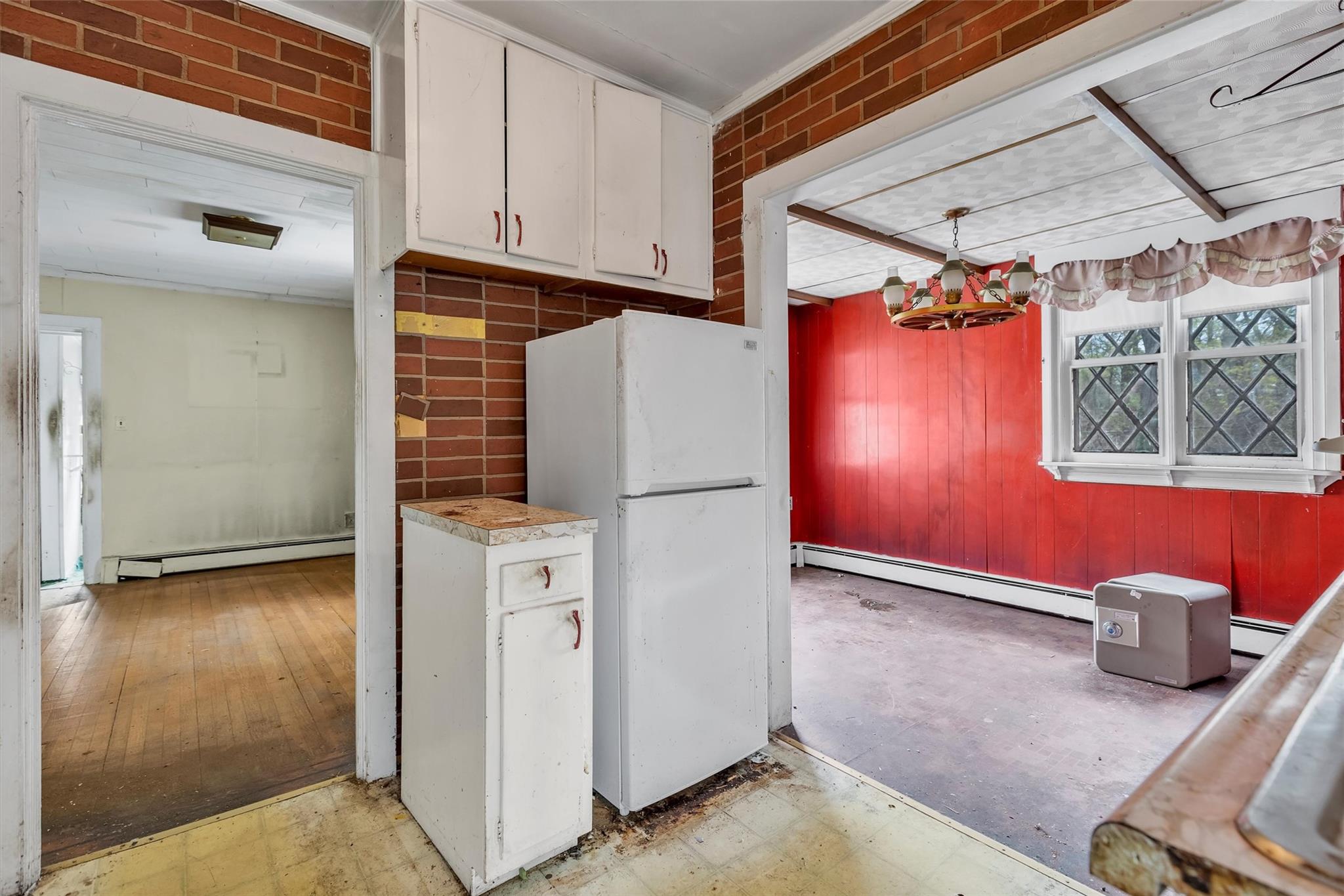 333 Spring Road, Huntington, NY 11743
