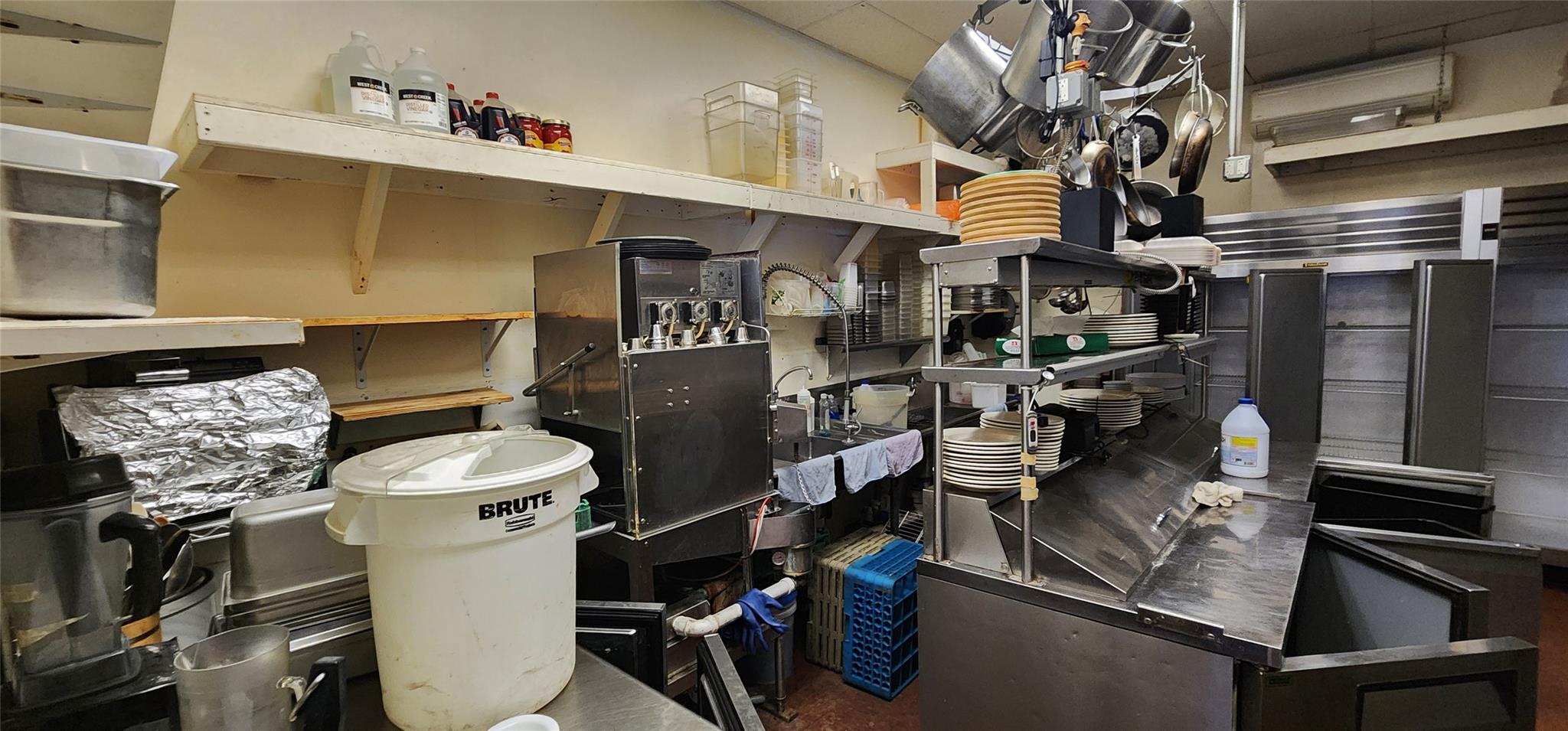 190 S Plank Road, Newburgh, NY 12550