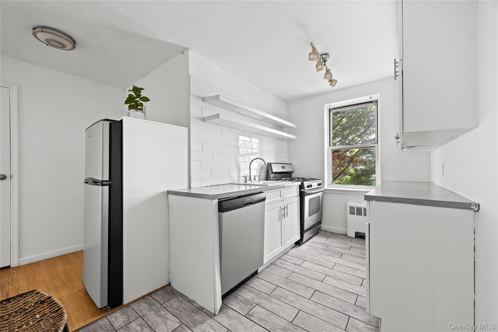 47 Point Street # 1D, Yonkers, NY 10701